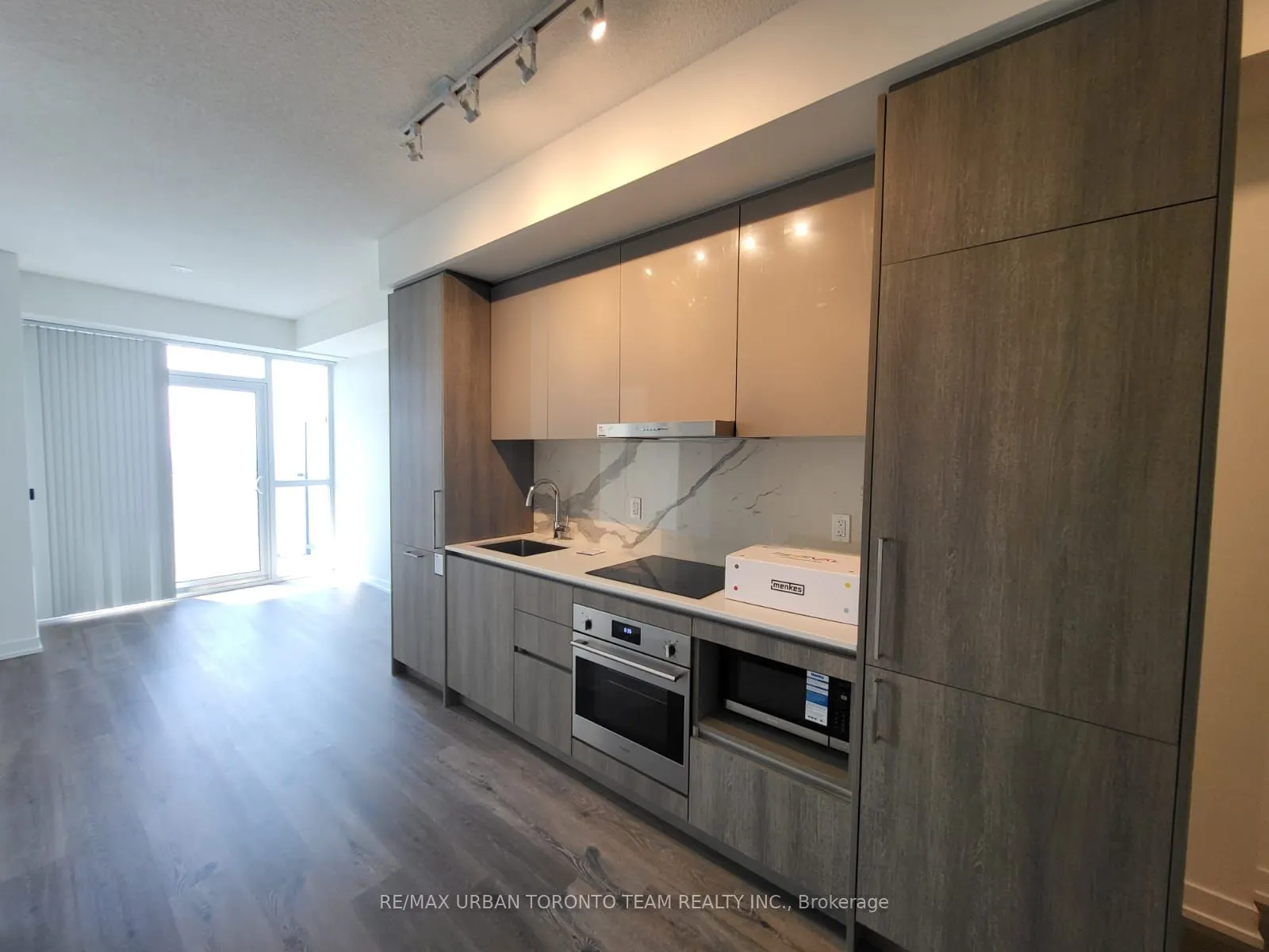 225 Commerce Street, #4908