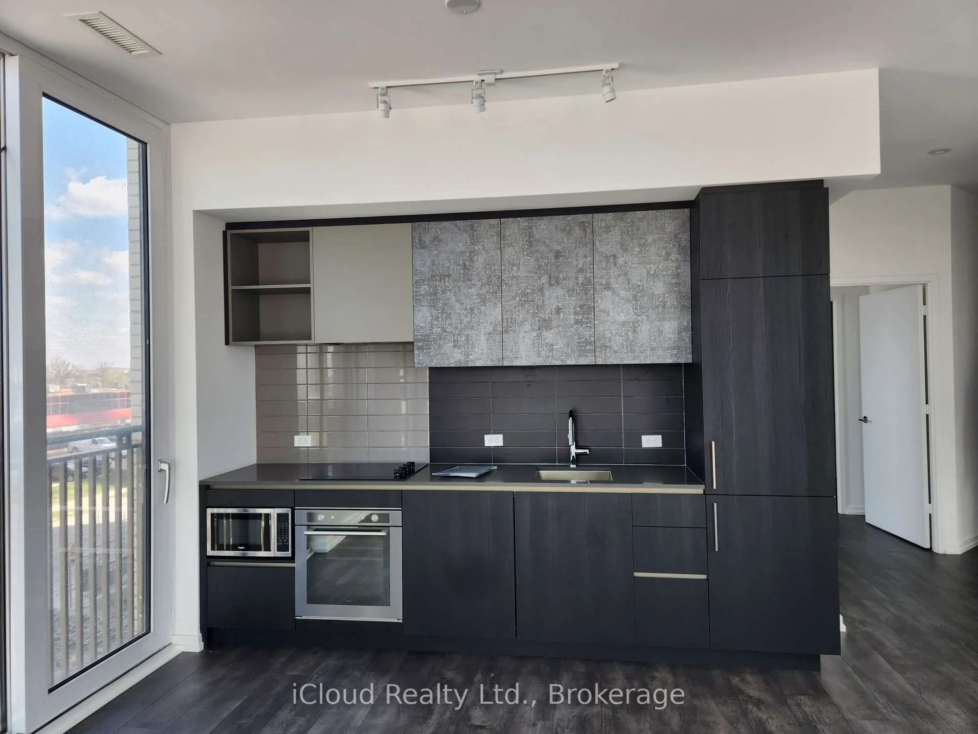 1000 Portage Parkway, #310