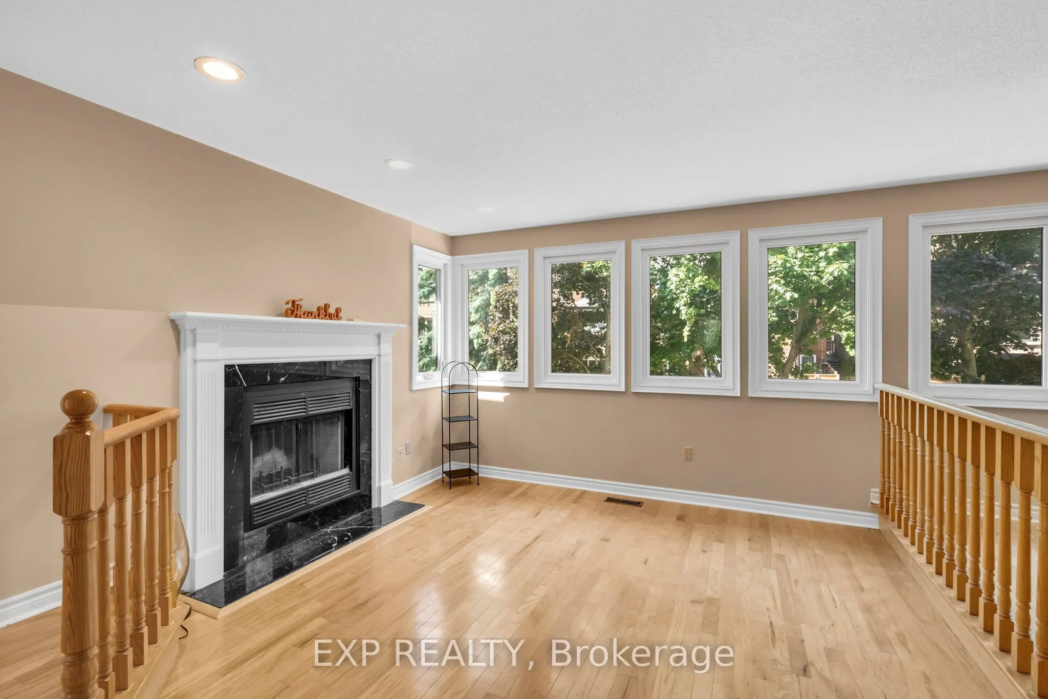 959 Lockwood Circle