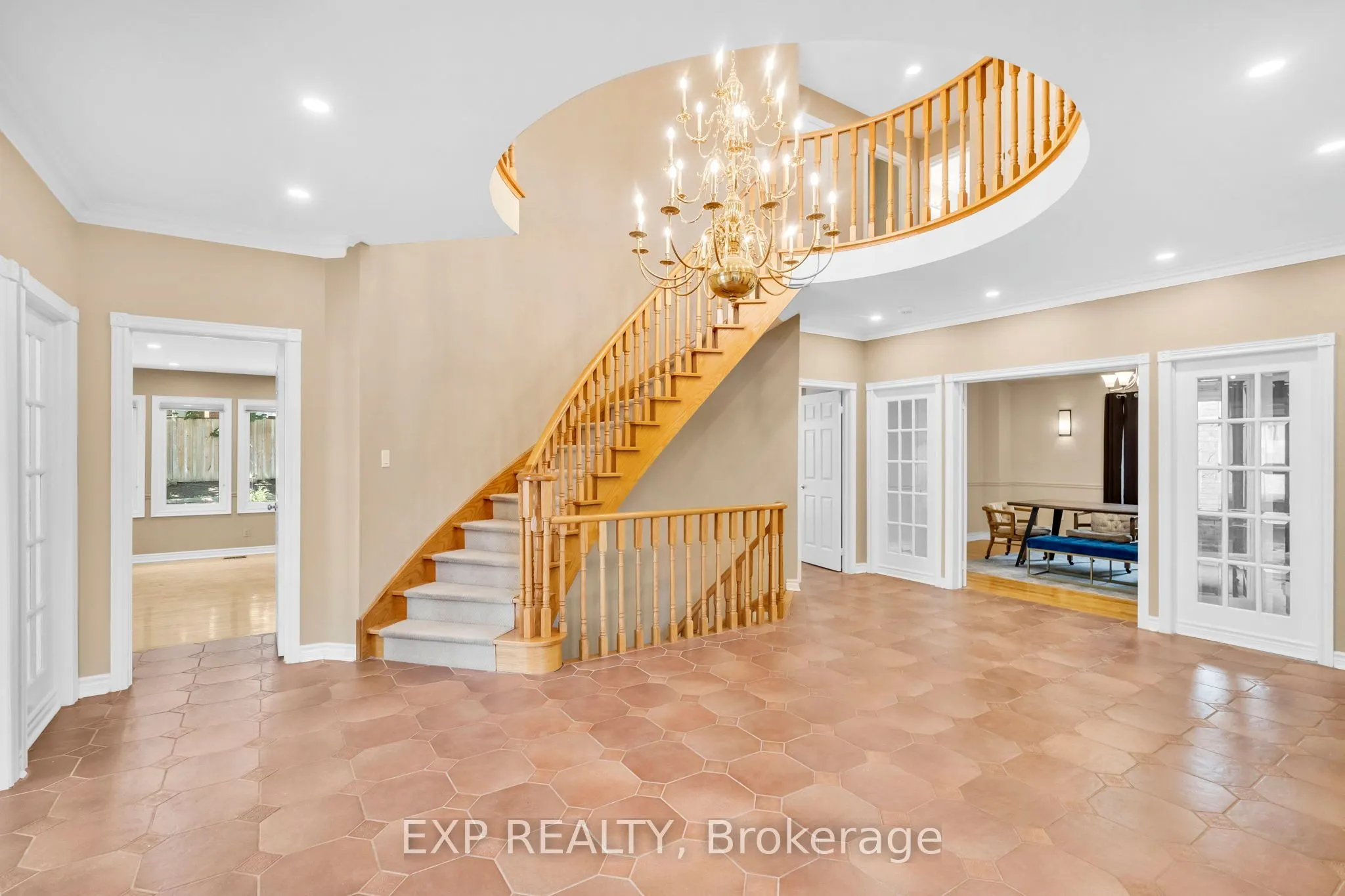 959 Lockwood Circle
