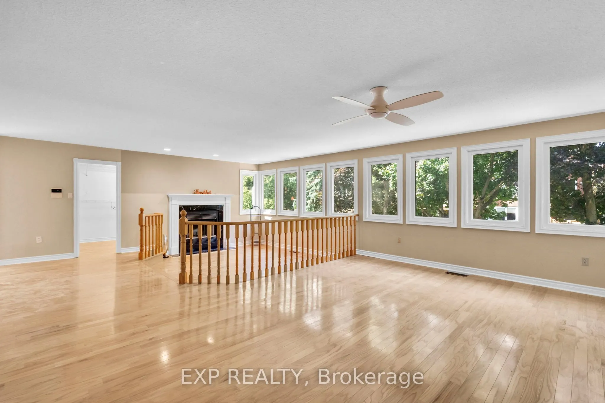 959 Lockwood Circle