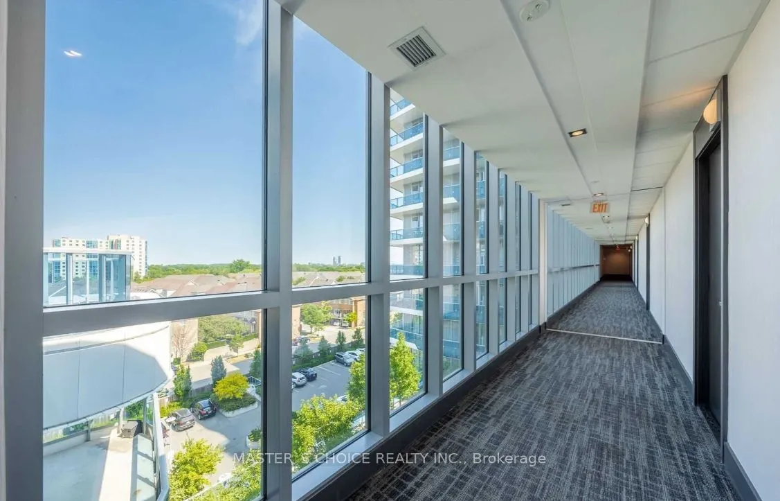 9471 Yonge Street, #920