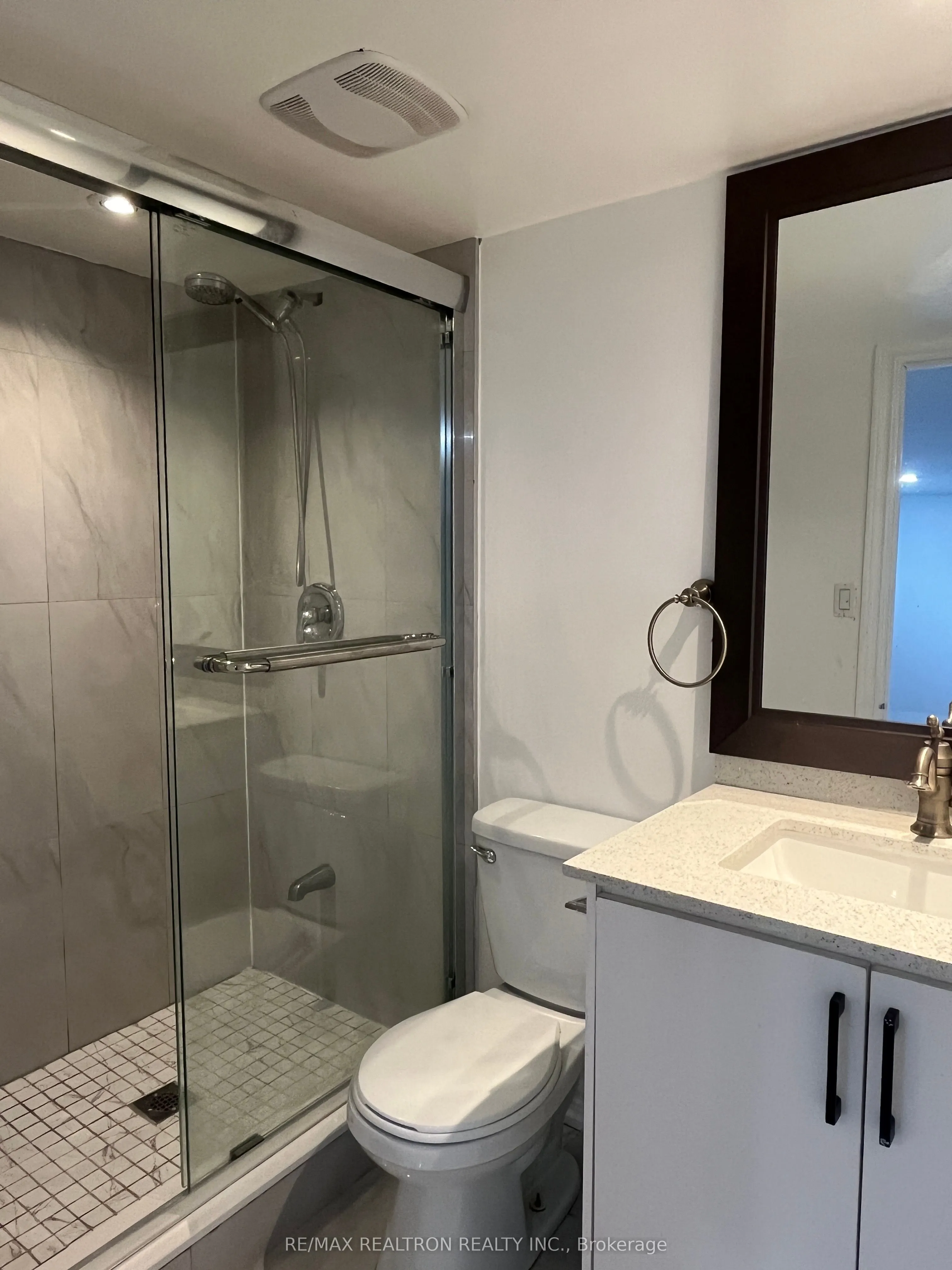 20 Wales Avenue W, #Basement
