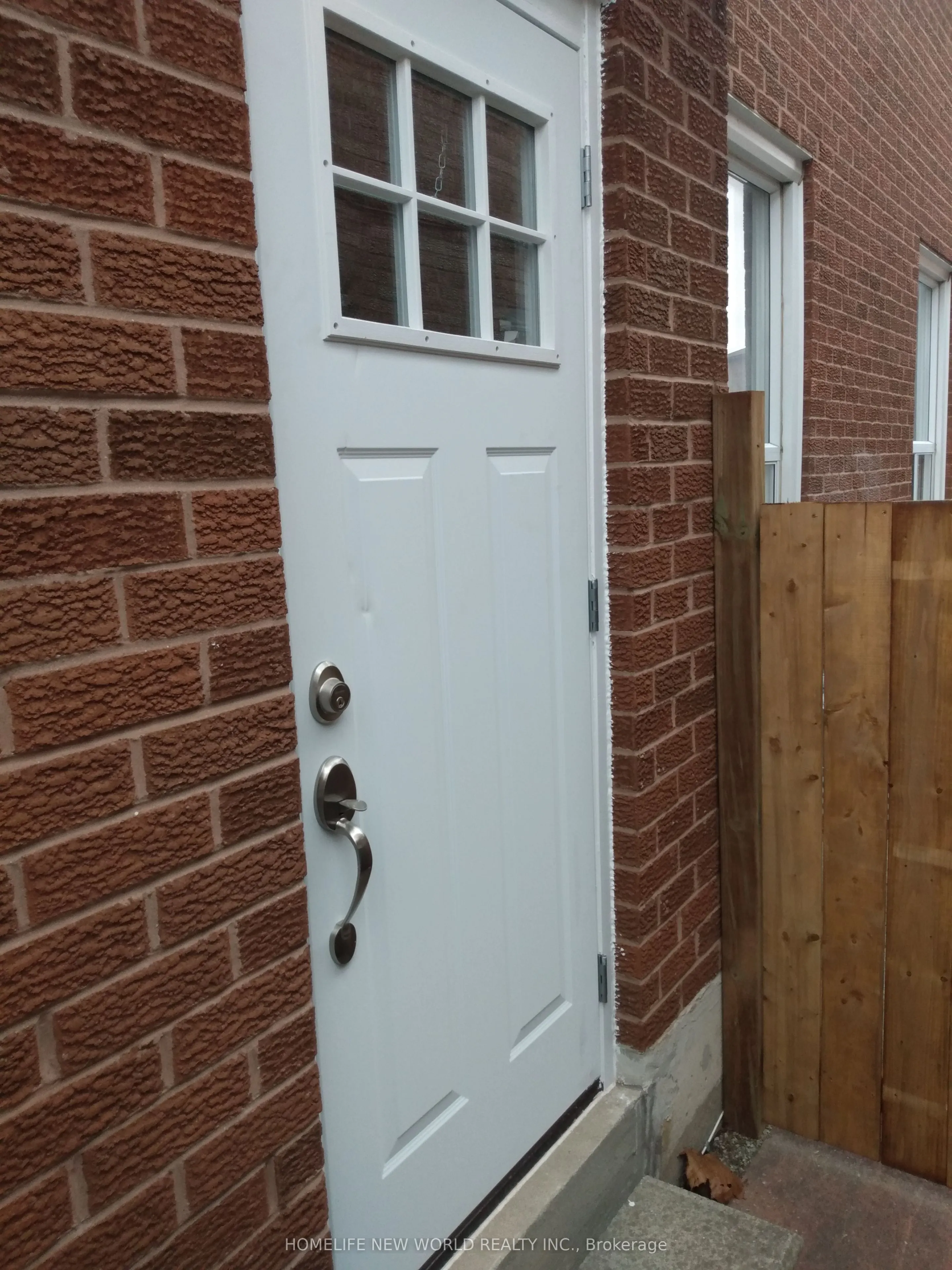 59 Wade Gate, #Basement