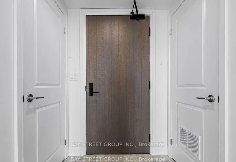 9700 Ninth Line, #323