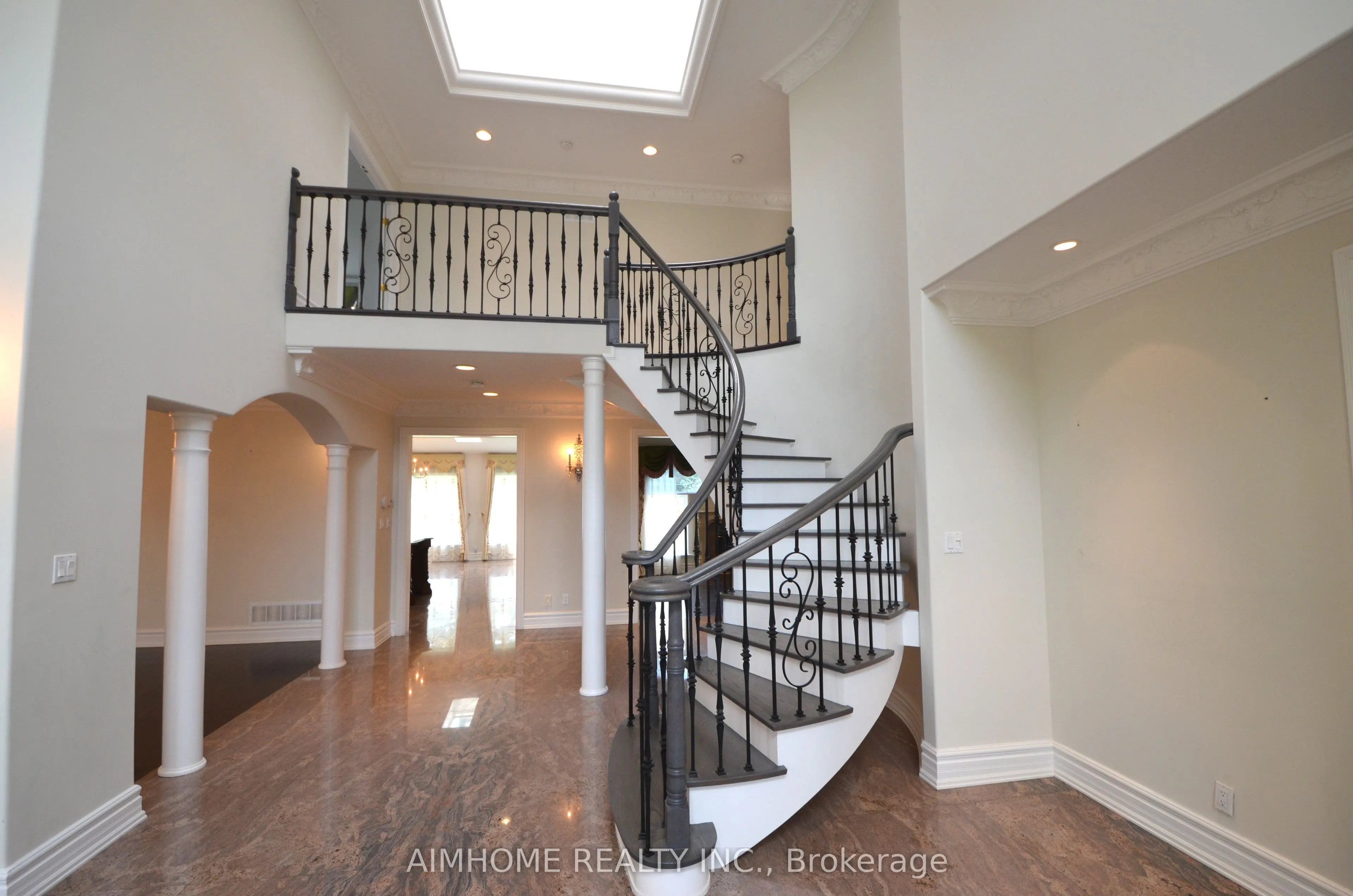 6 Chiavatti Drive