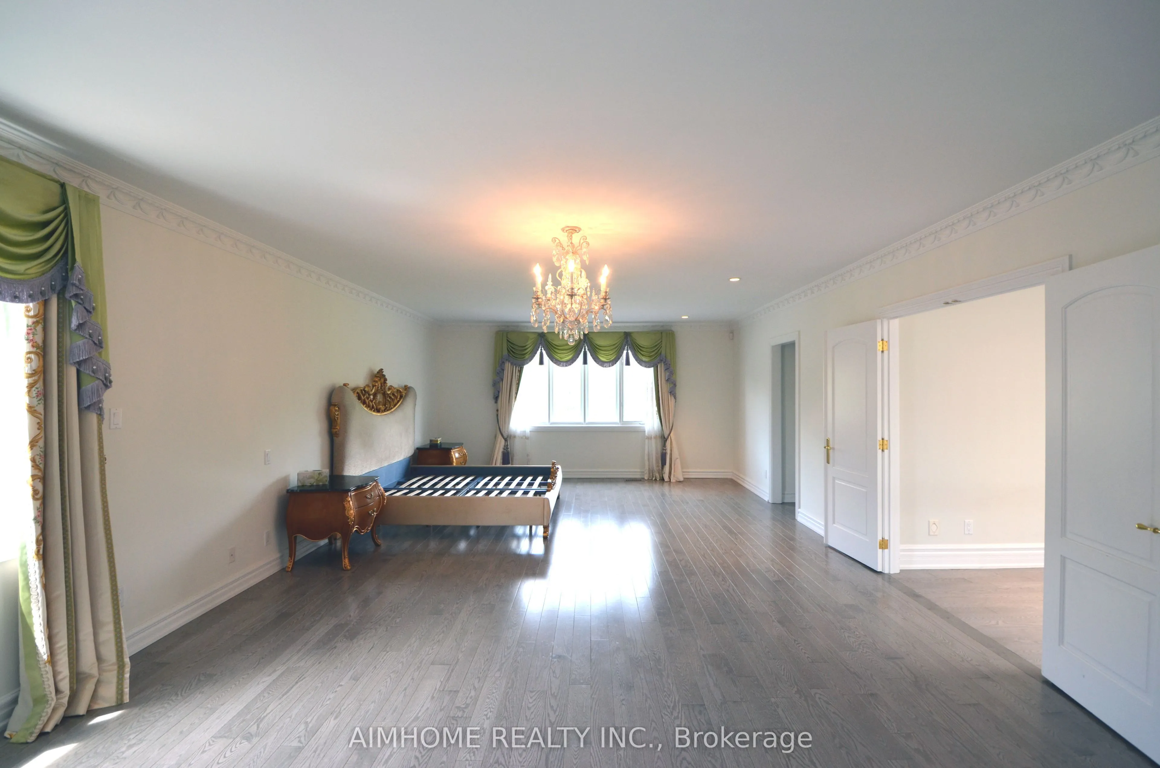 6 Chiavatti Drive