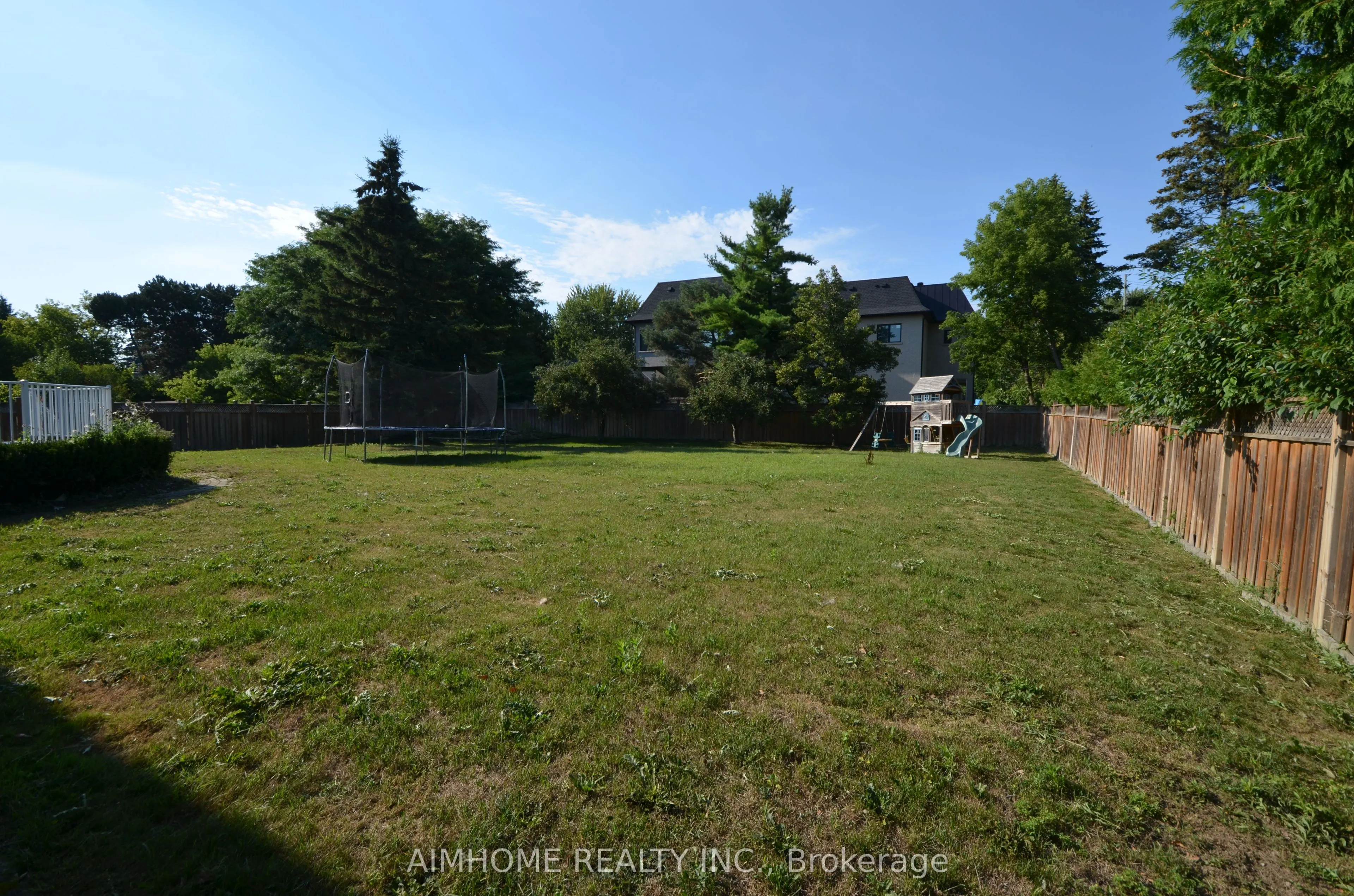 6 Chiavatti Drive