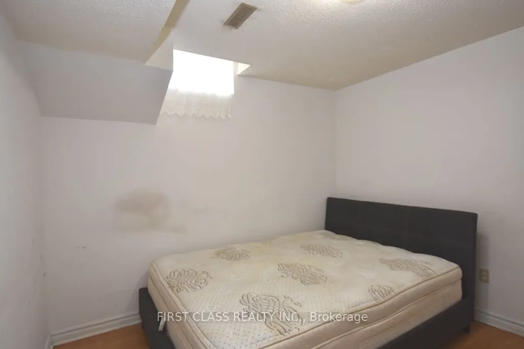 3 Halder Crescent, #BSMT