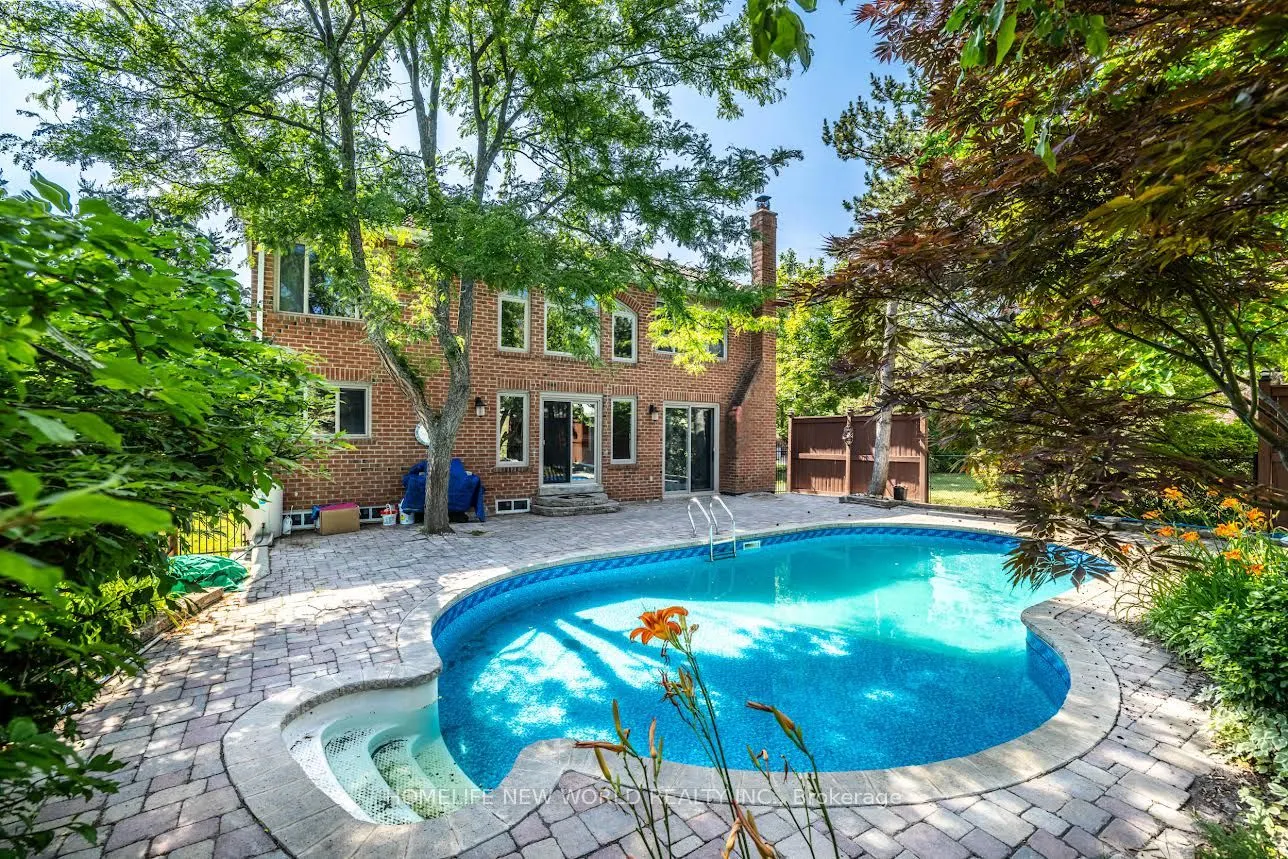 36 Whitfield Court
