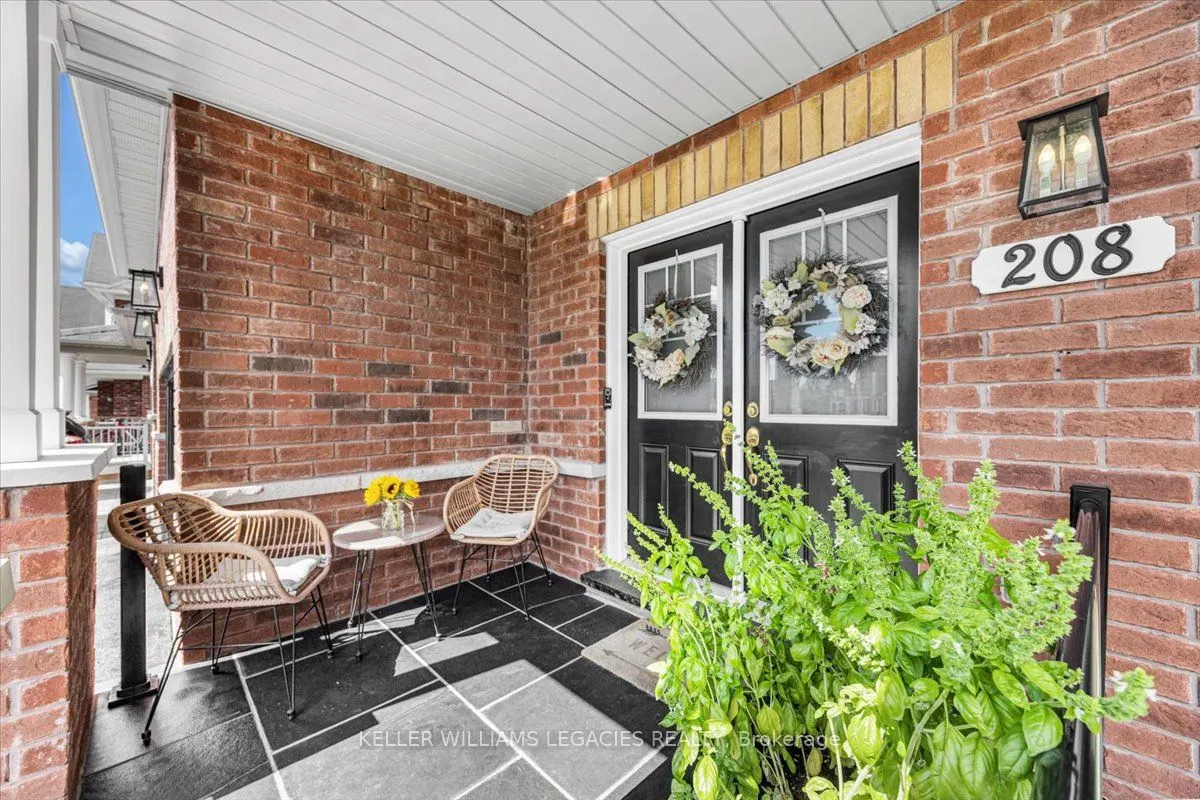 208 Greenwood Road