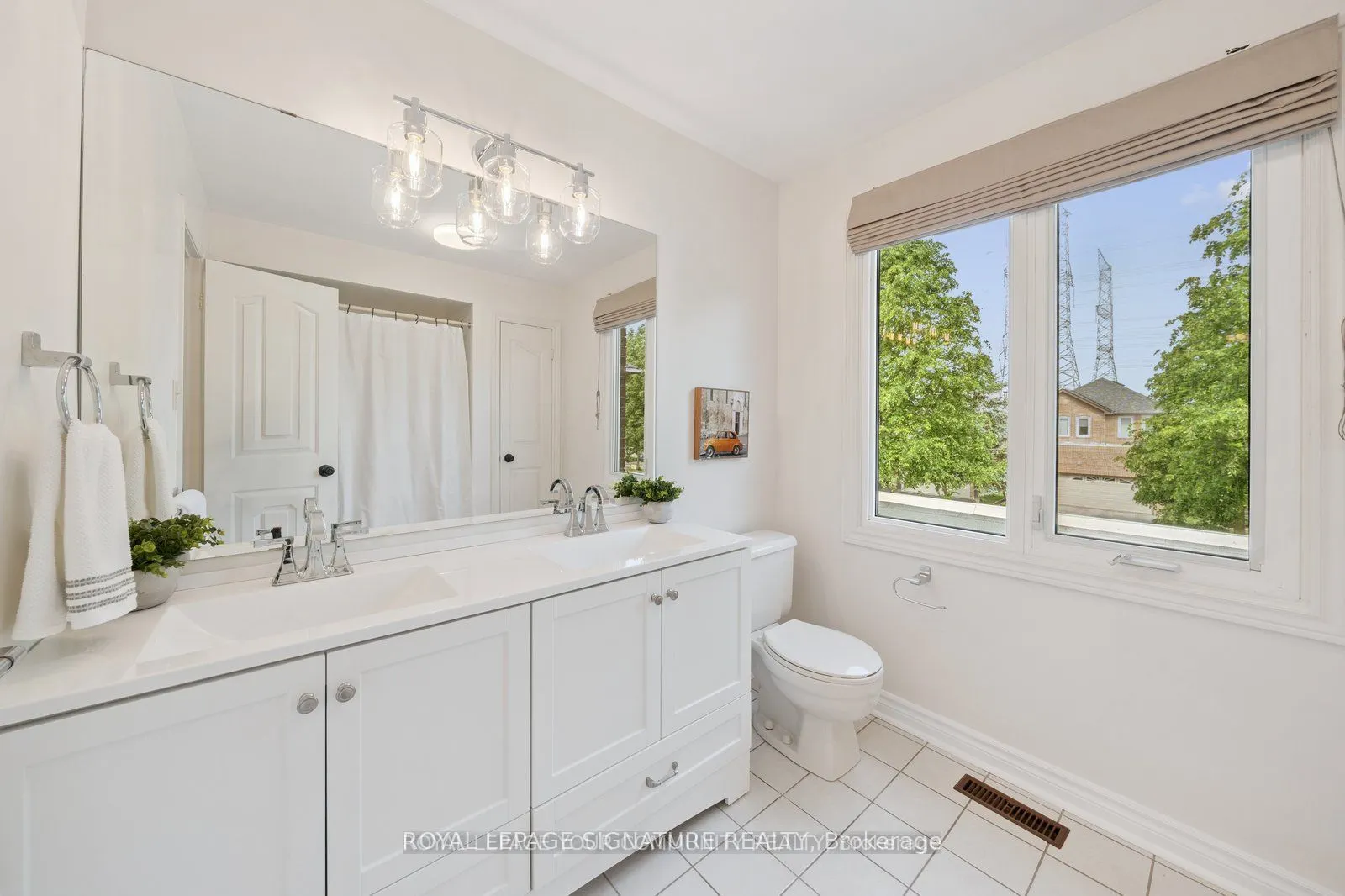 75 Venice Crescent