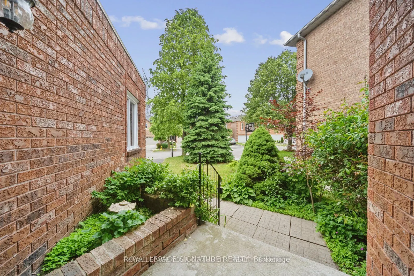 75 Venice Crescent