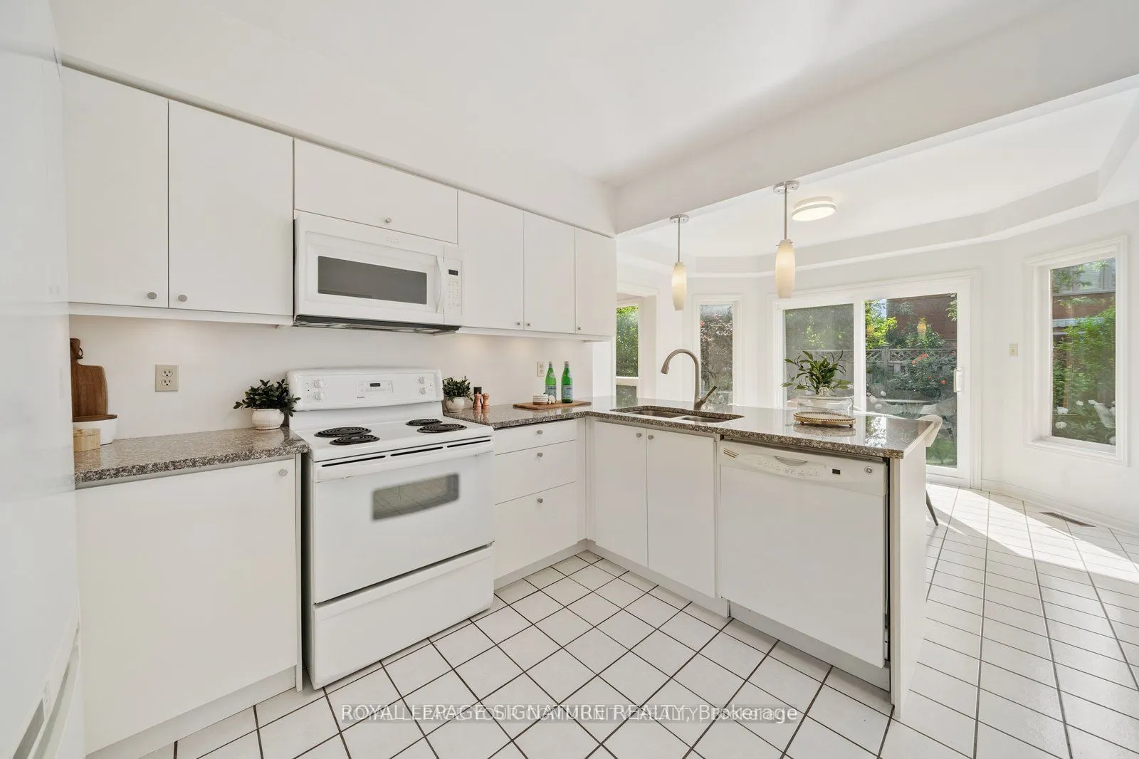 75 Venice Crescent
