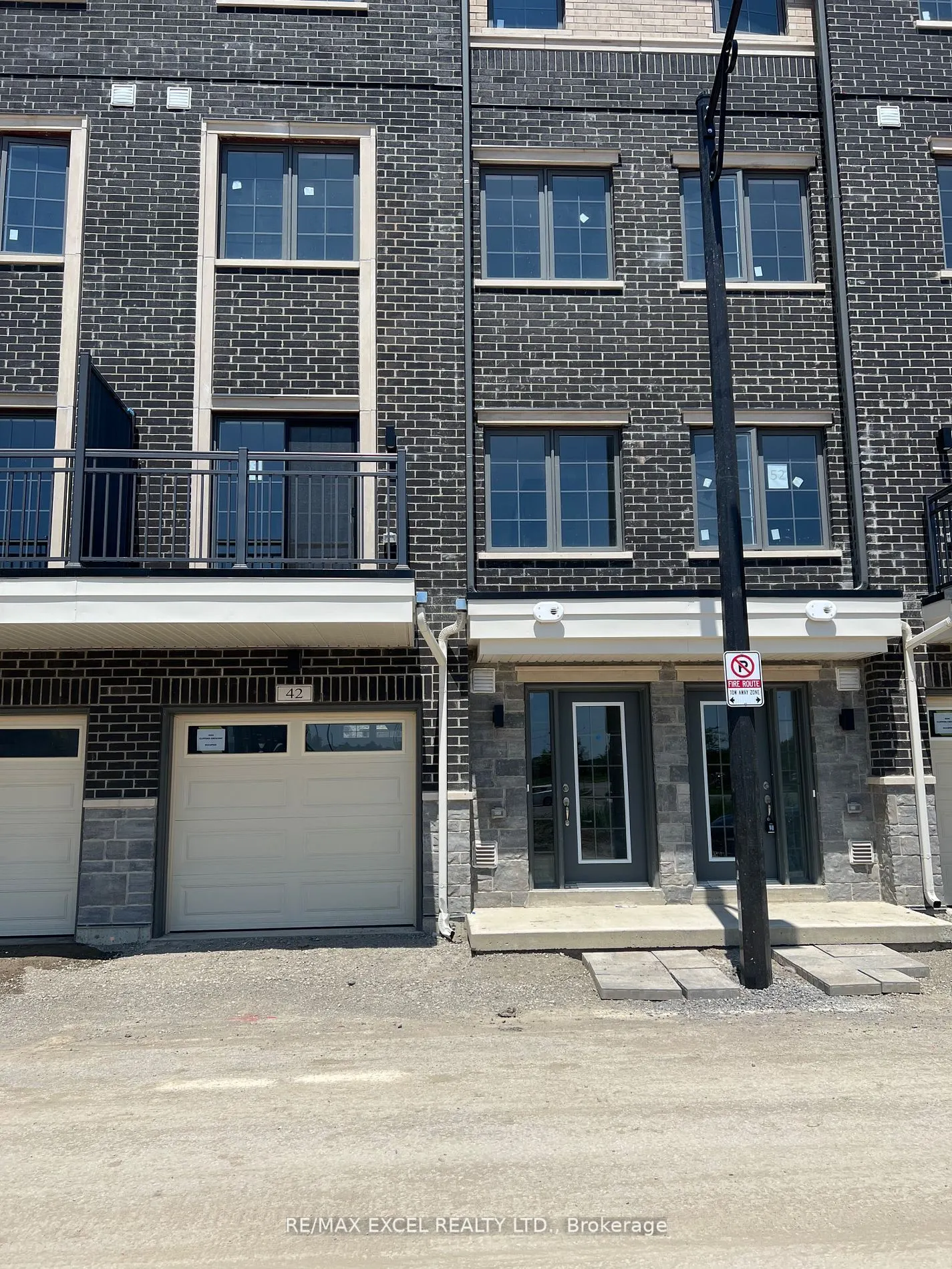 42 Clippers Crescent