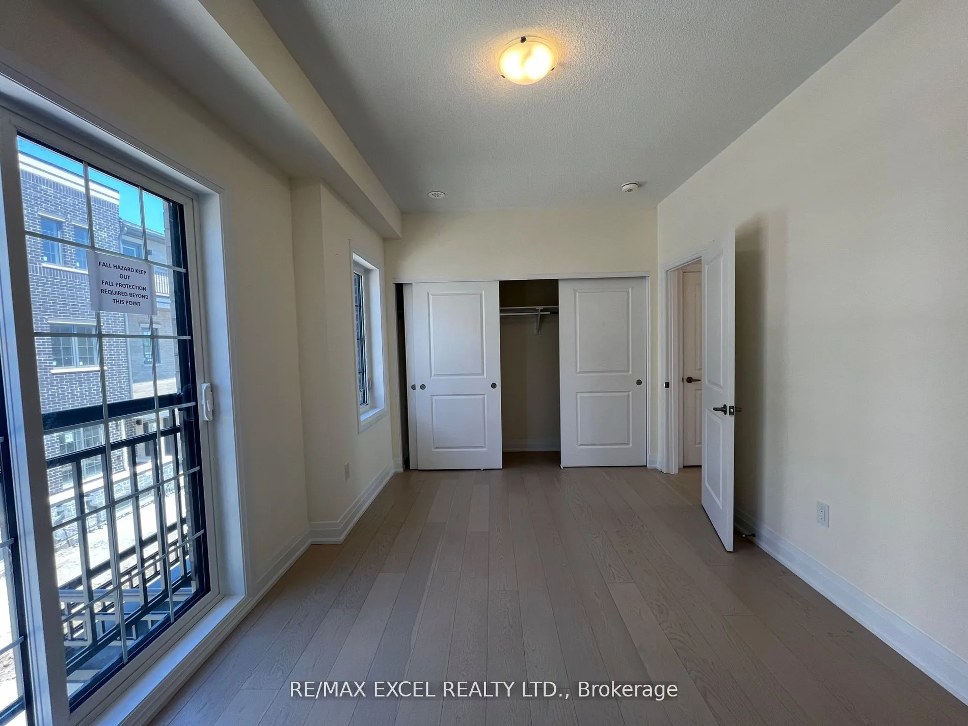 42 Clippers Crescent