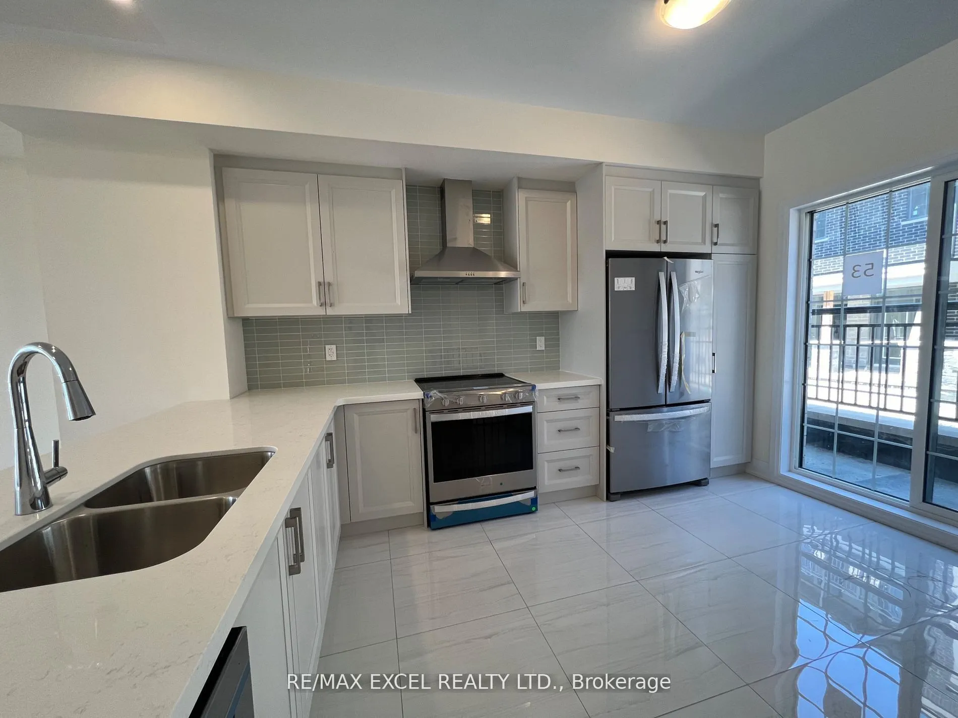 42 Clippers Crescent