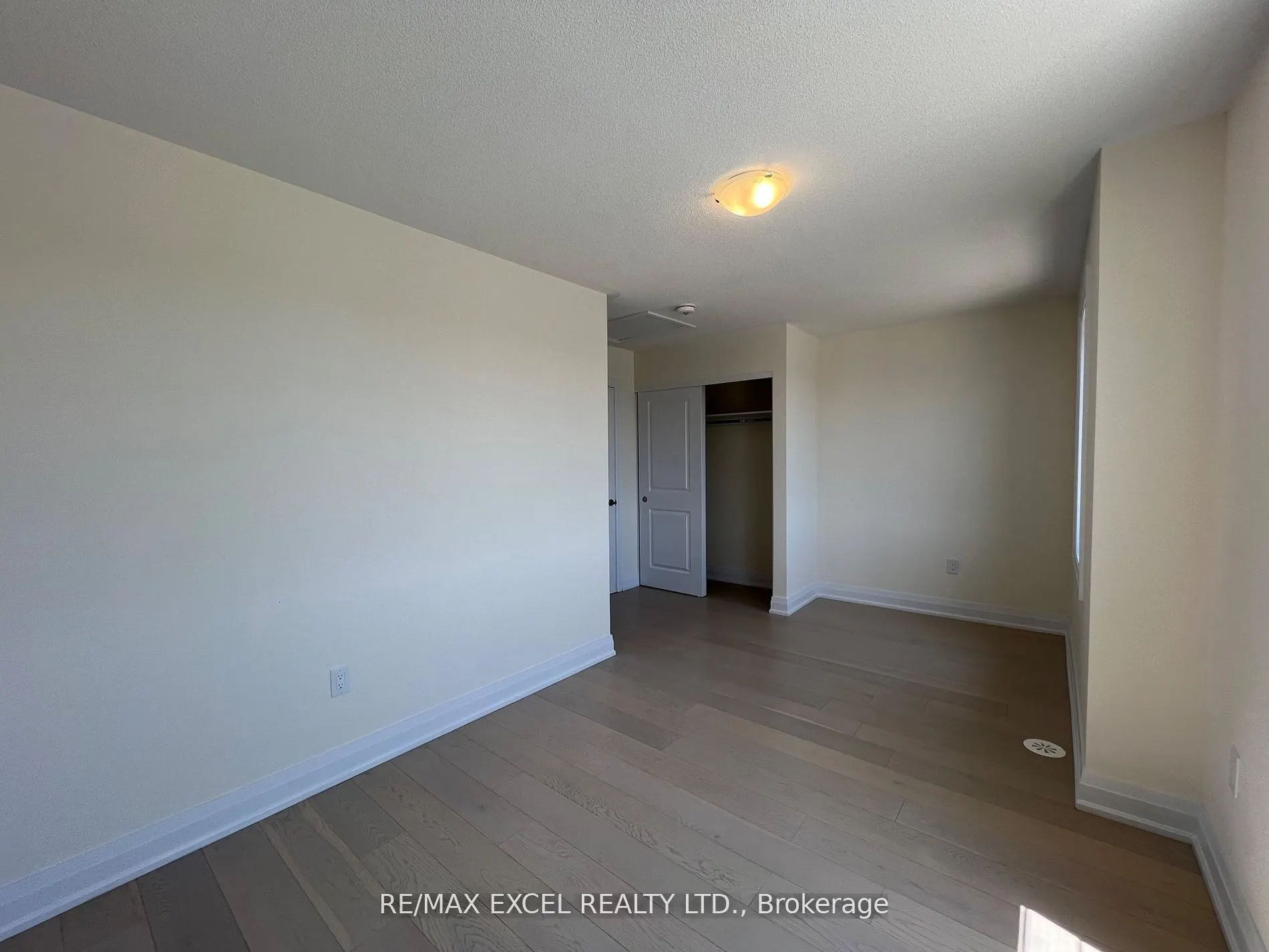42 Clippers Crescent