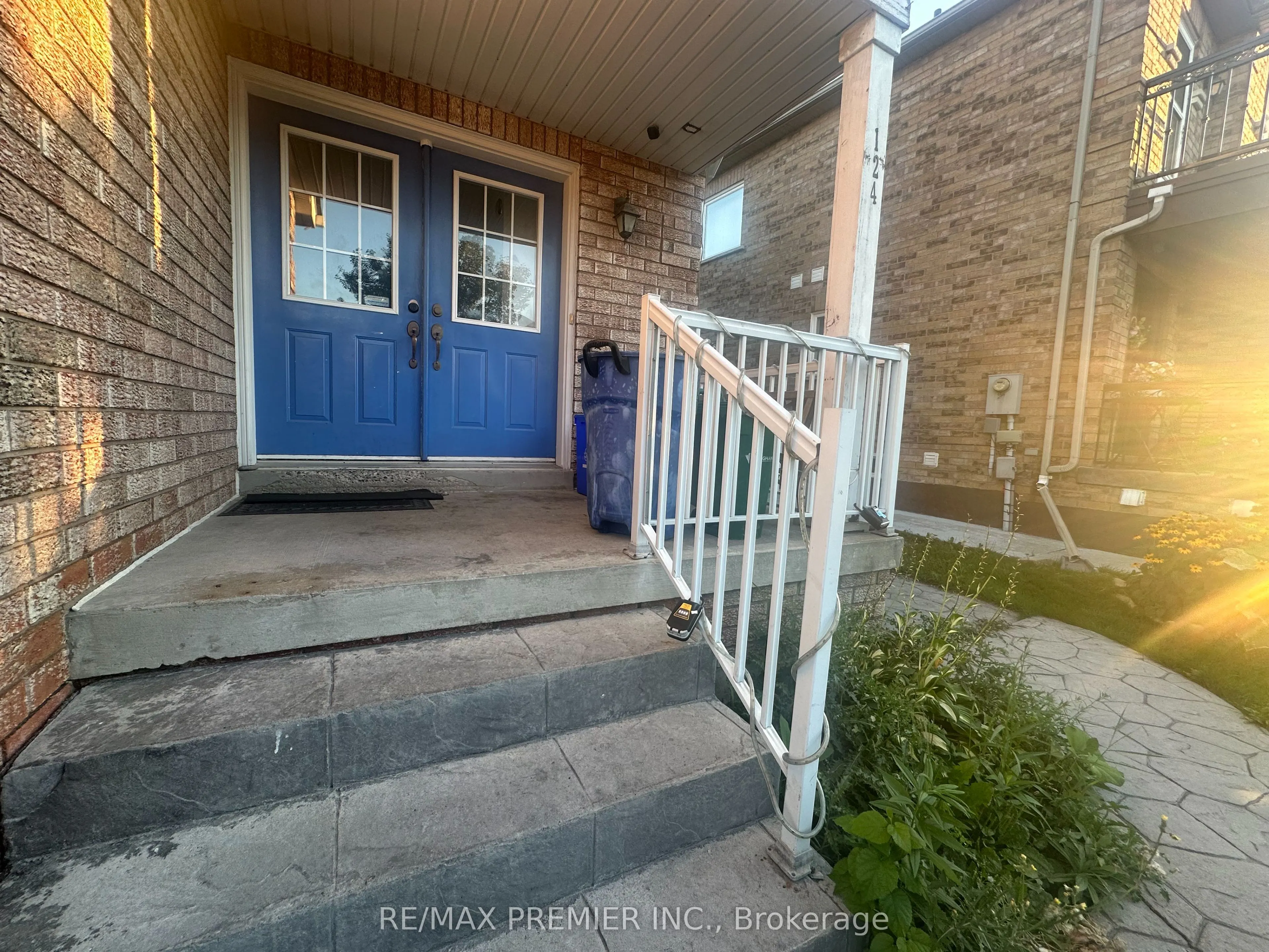 124 Casabel Drive