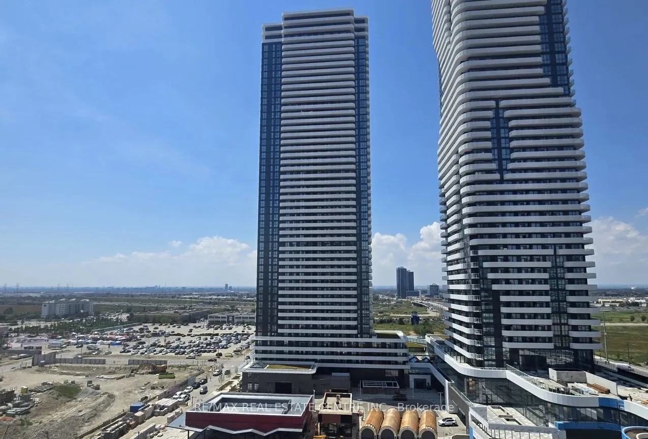 28 Interchange Way, #3808