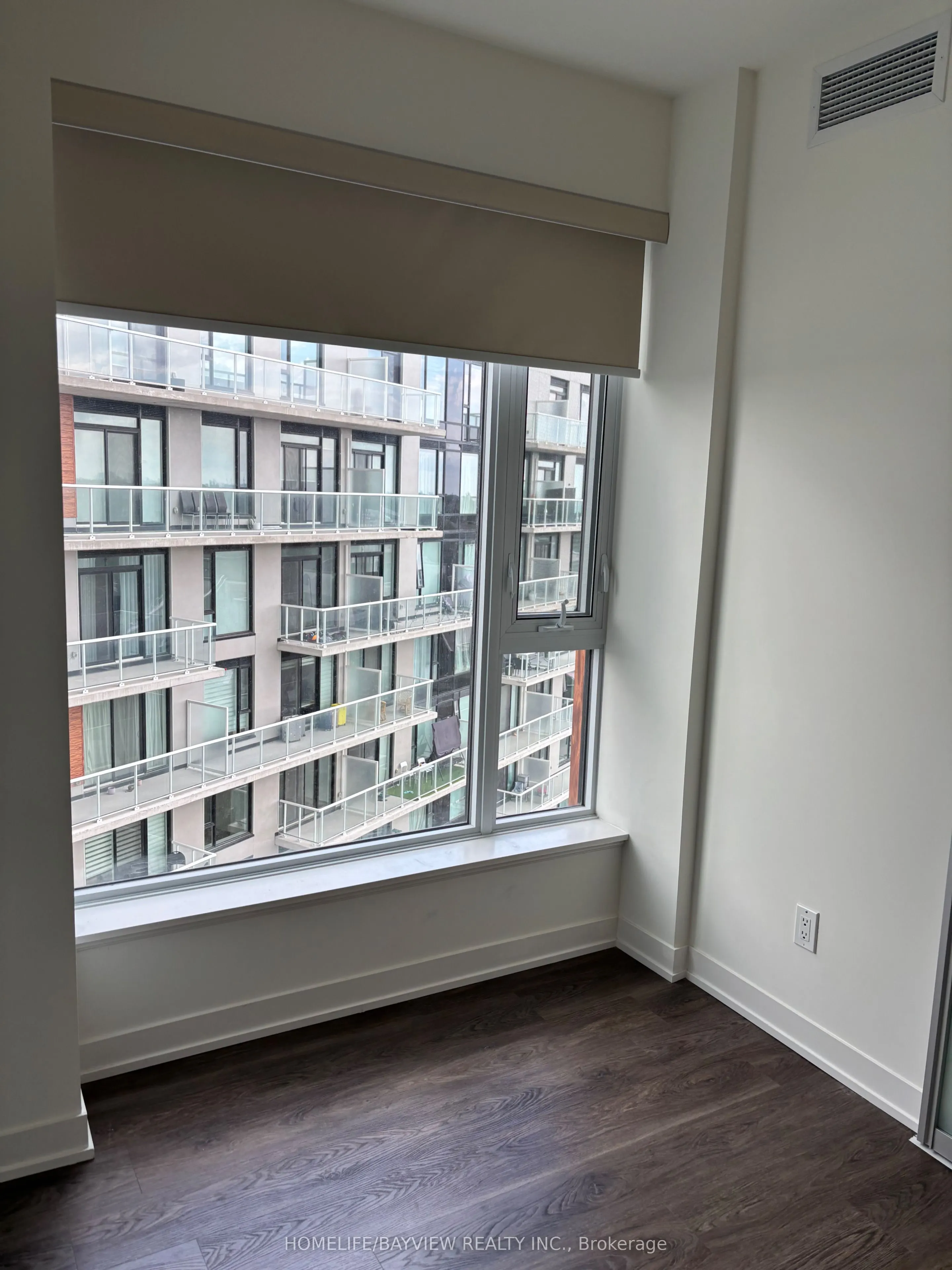 2 David Eyer Road, #930