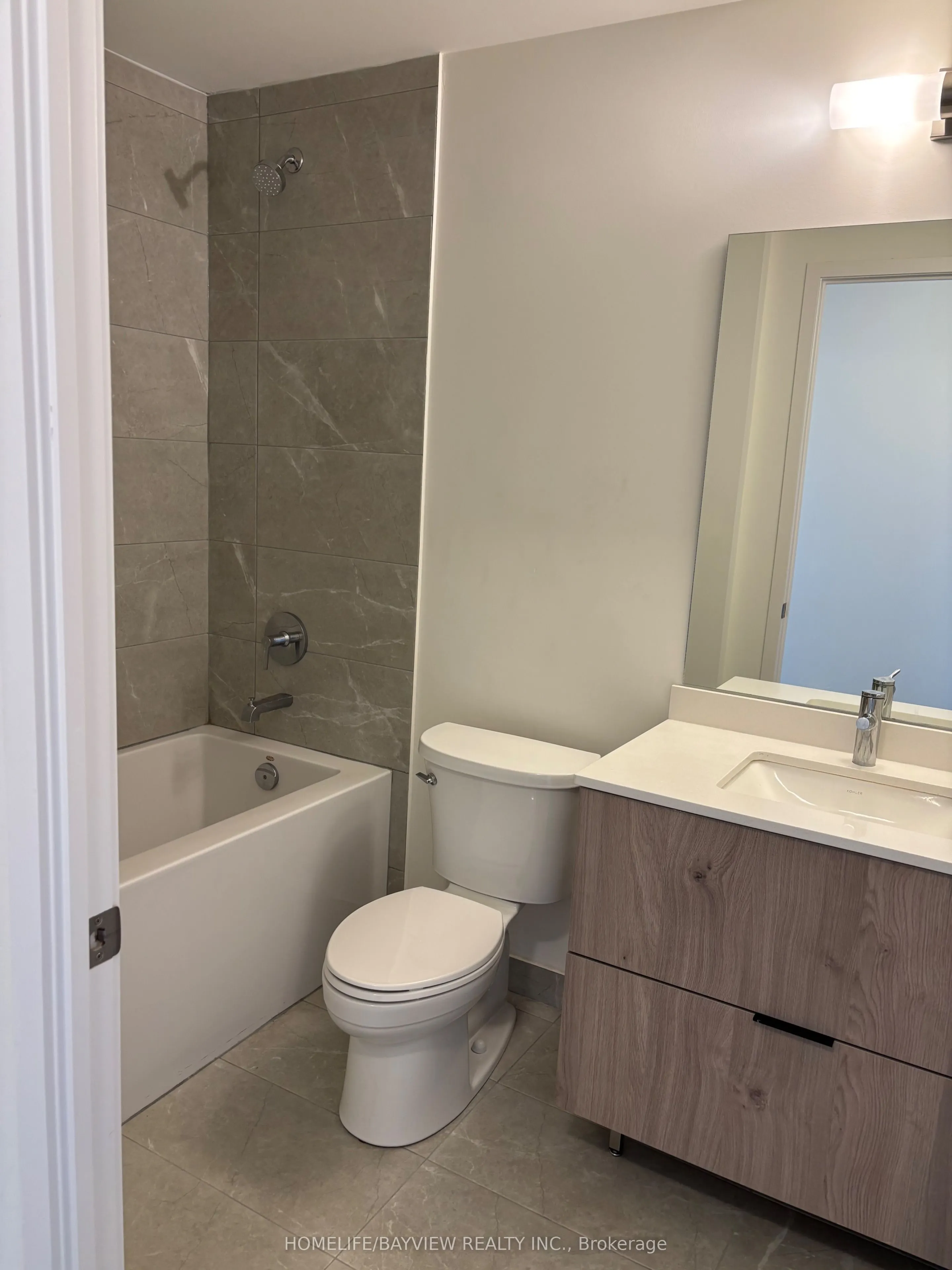 2 David Eyer Road, #930
