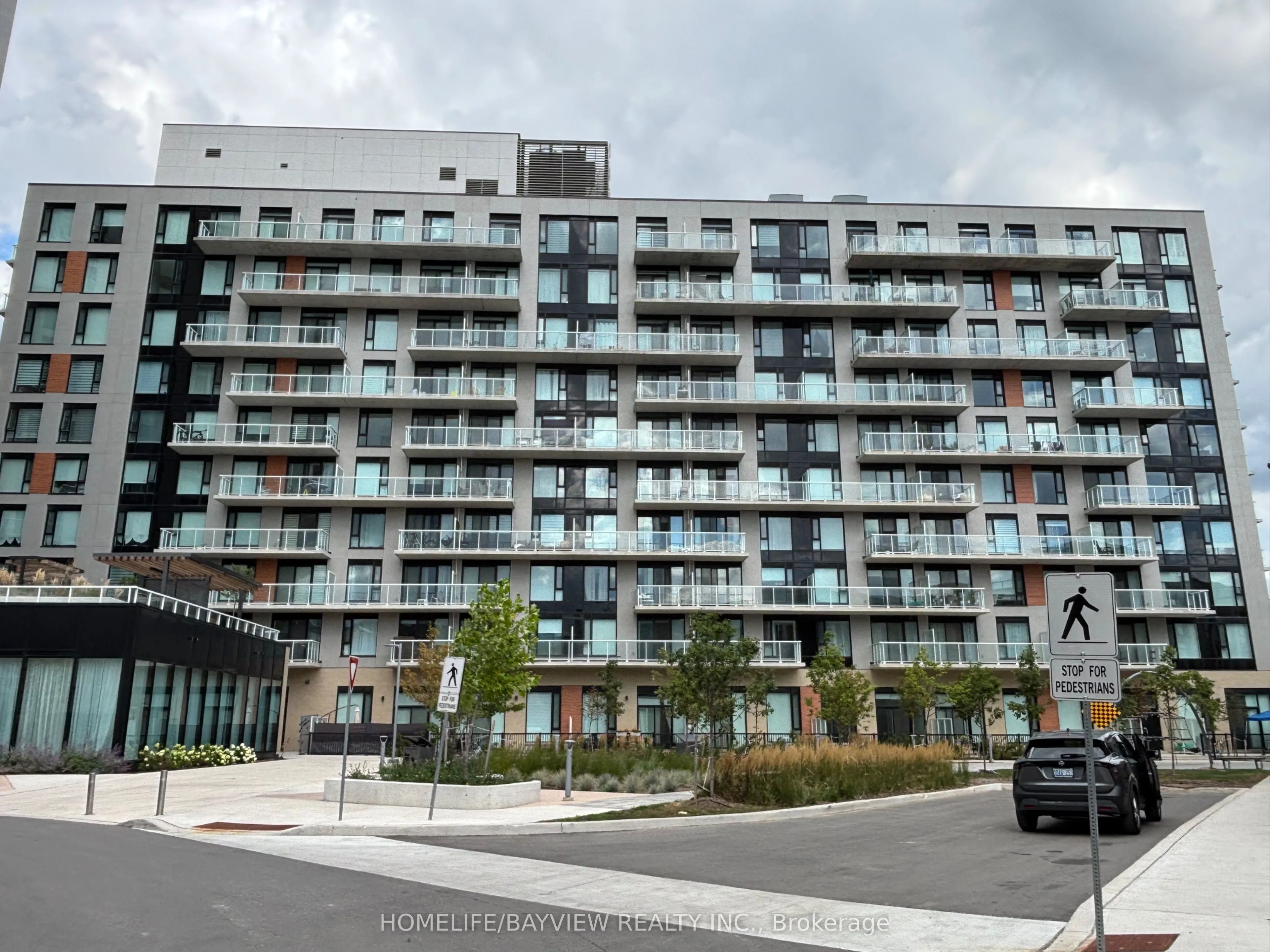 2 David Eyer Road, #930