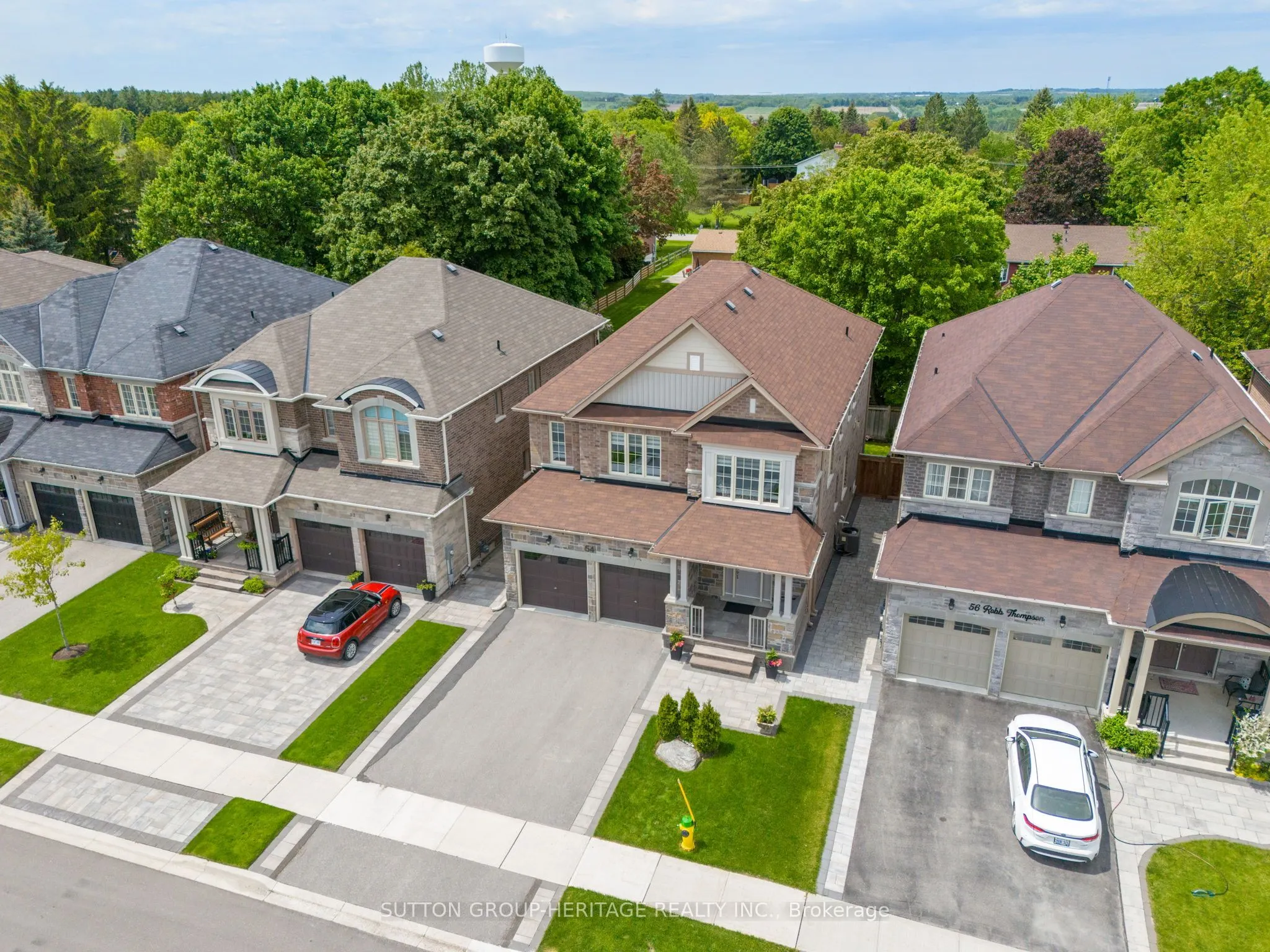 54 Robb Thompson Road