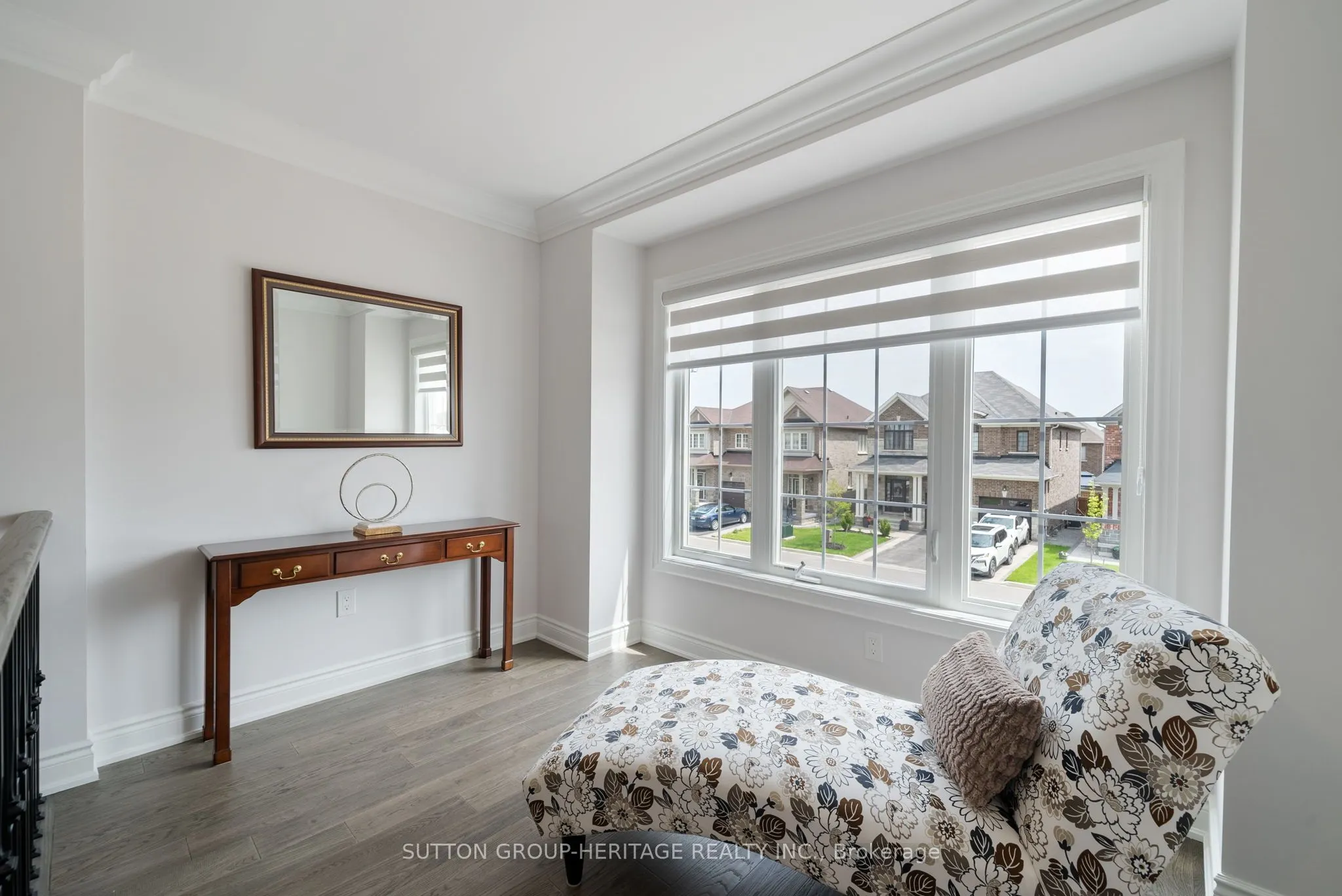 54 Robb Thompson Road