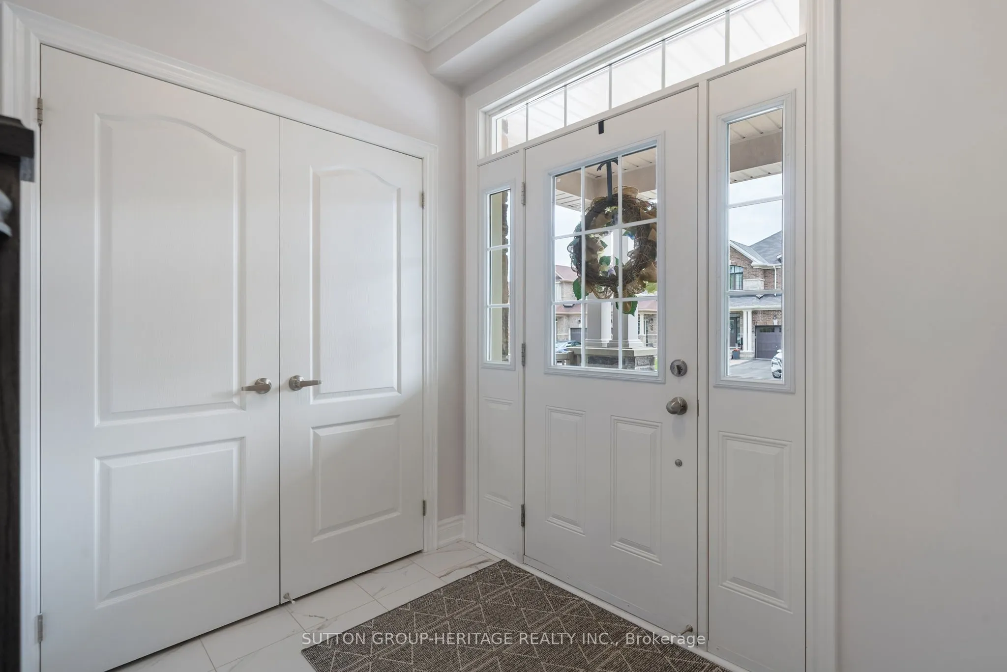 54 Robb Thompson Road