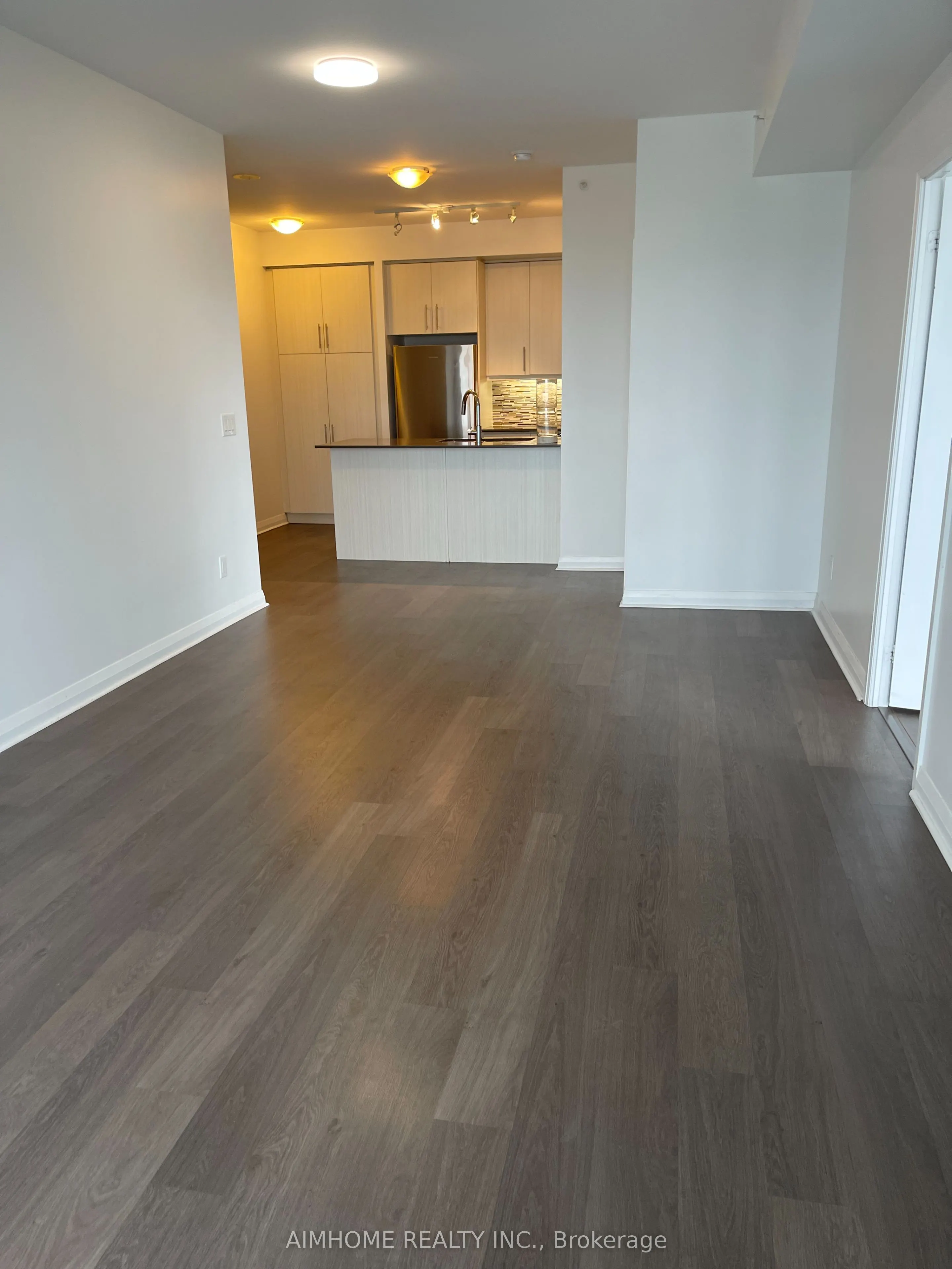 55 Oneida Crescent, #1502