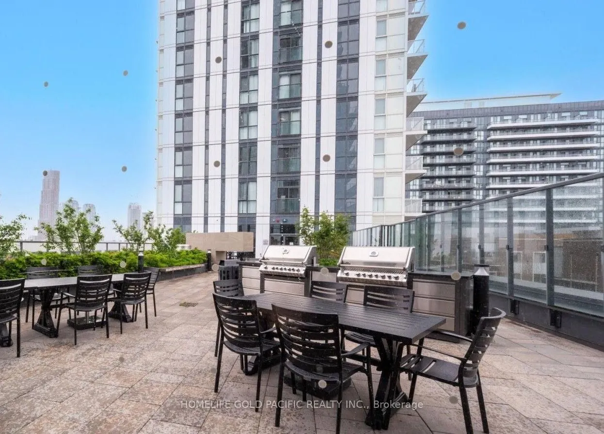10 Honeycrisp Crescent, #1808