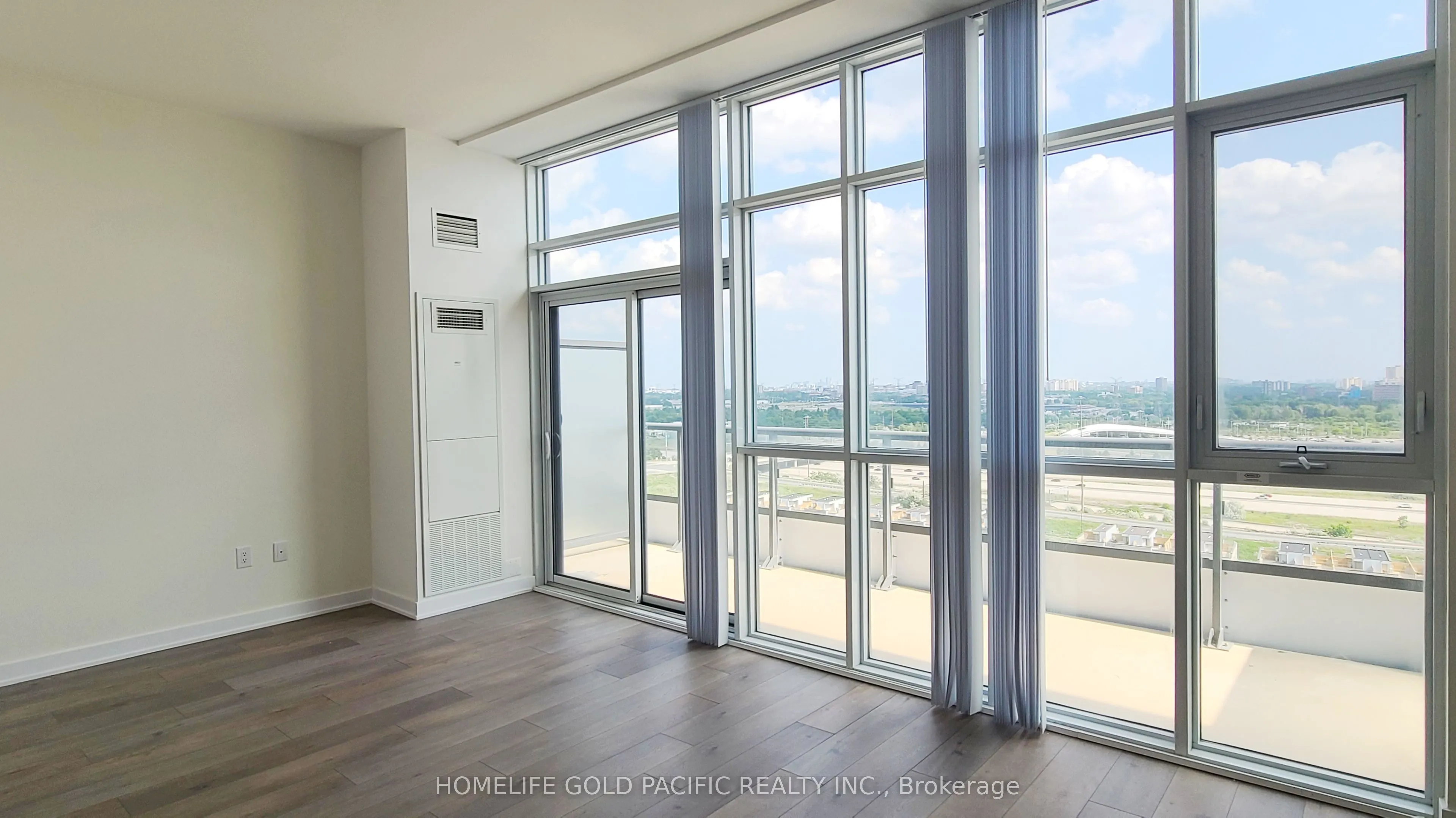 10 Honeycrisp Crescent, #1808