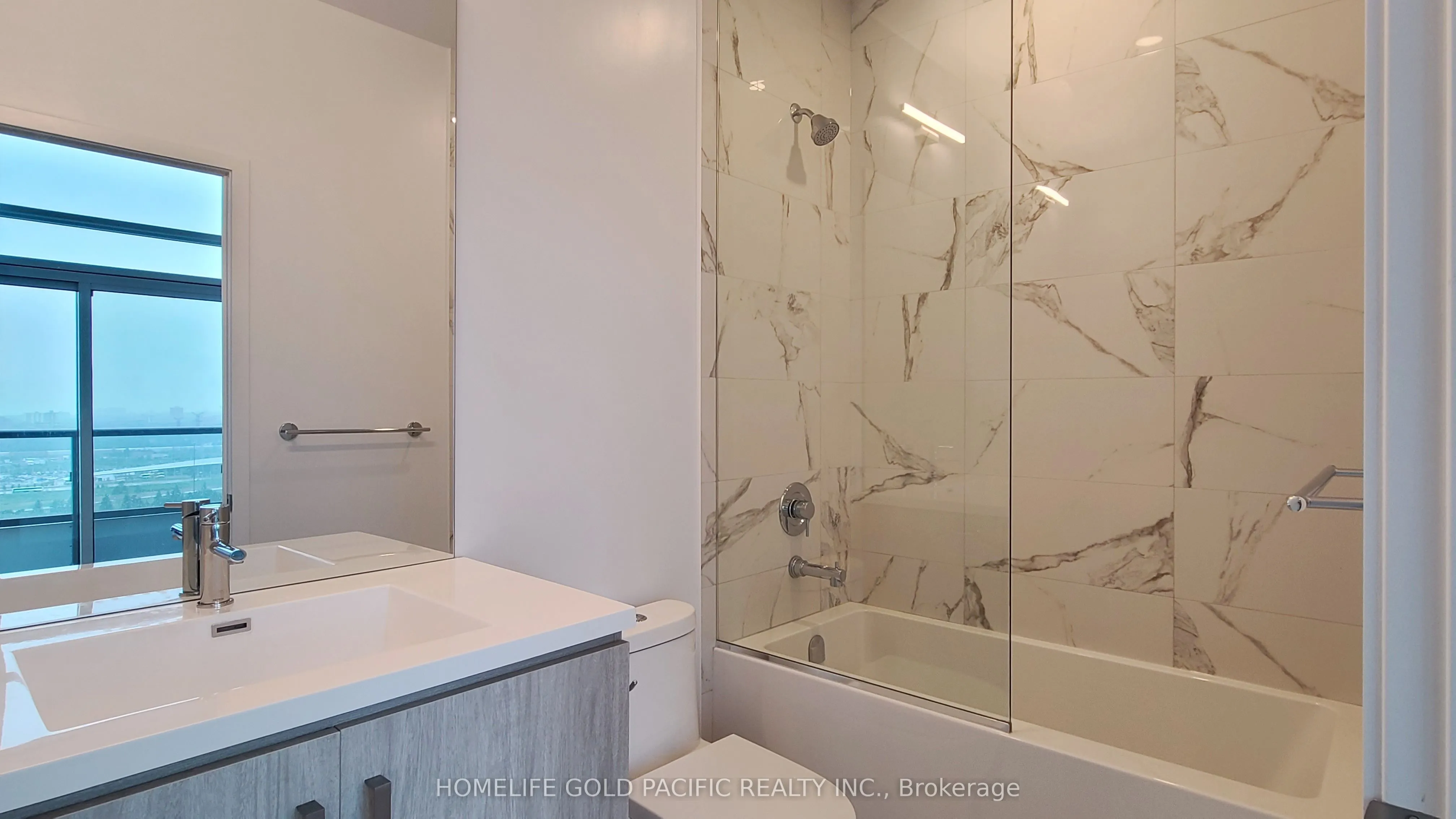 10 Honeycrisp Crescent, #1808