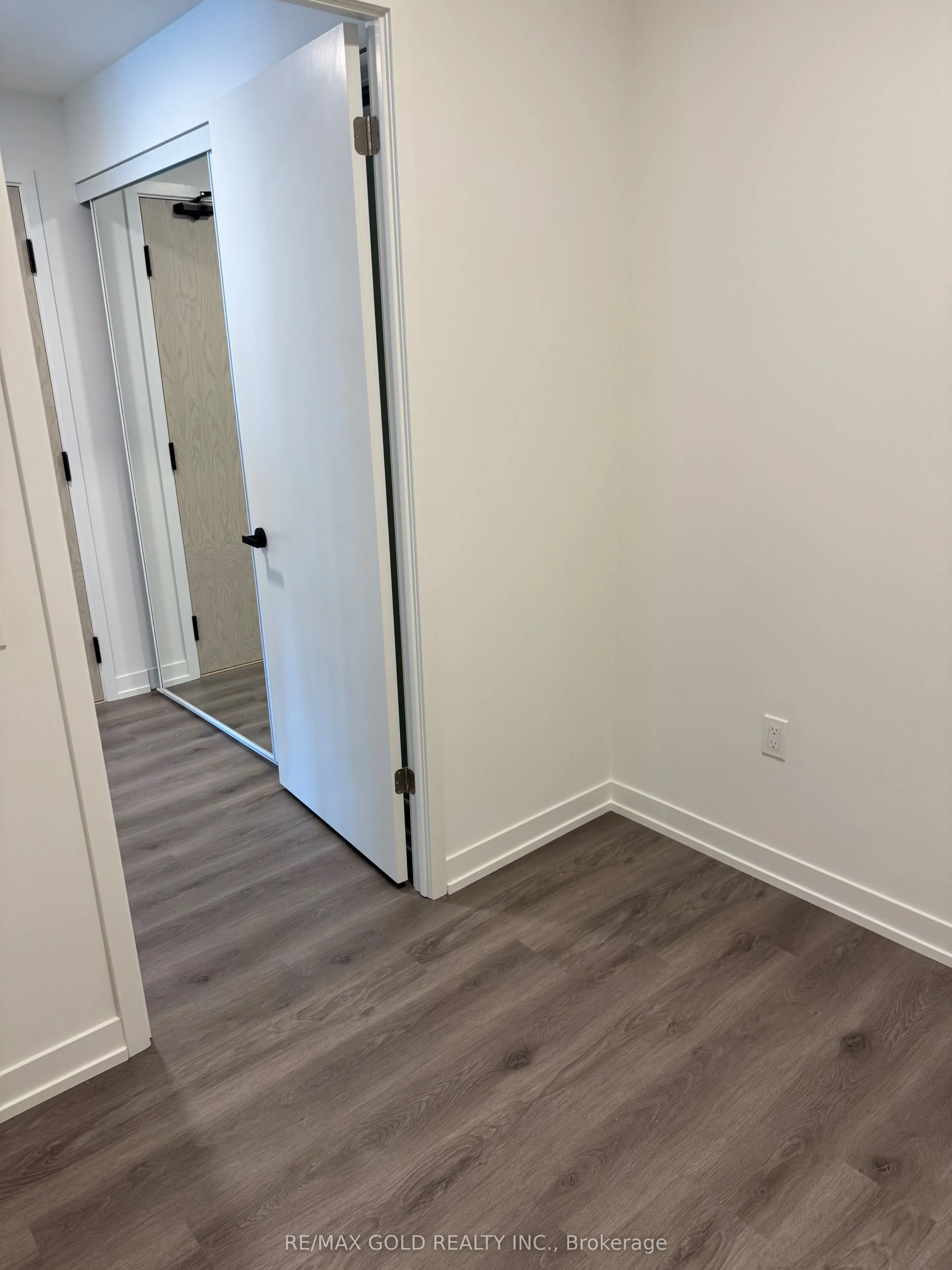 225 Commerce Street, #4101