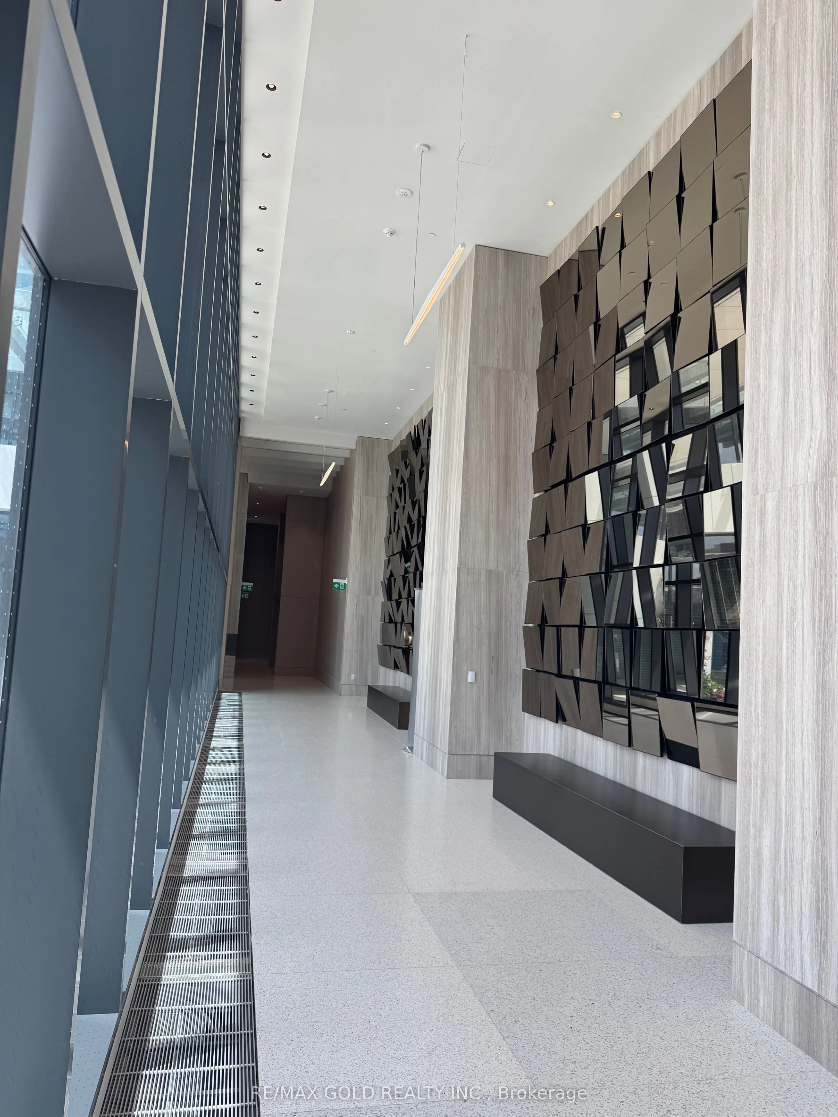 225 Commerce Street, #4101