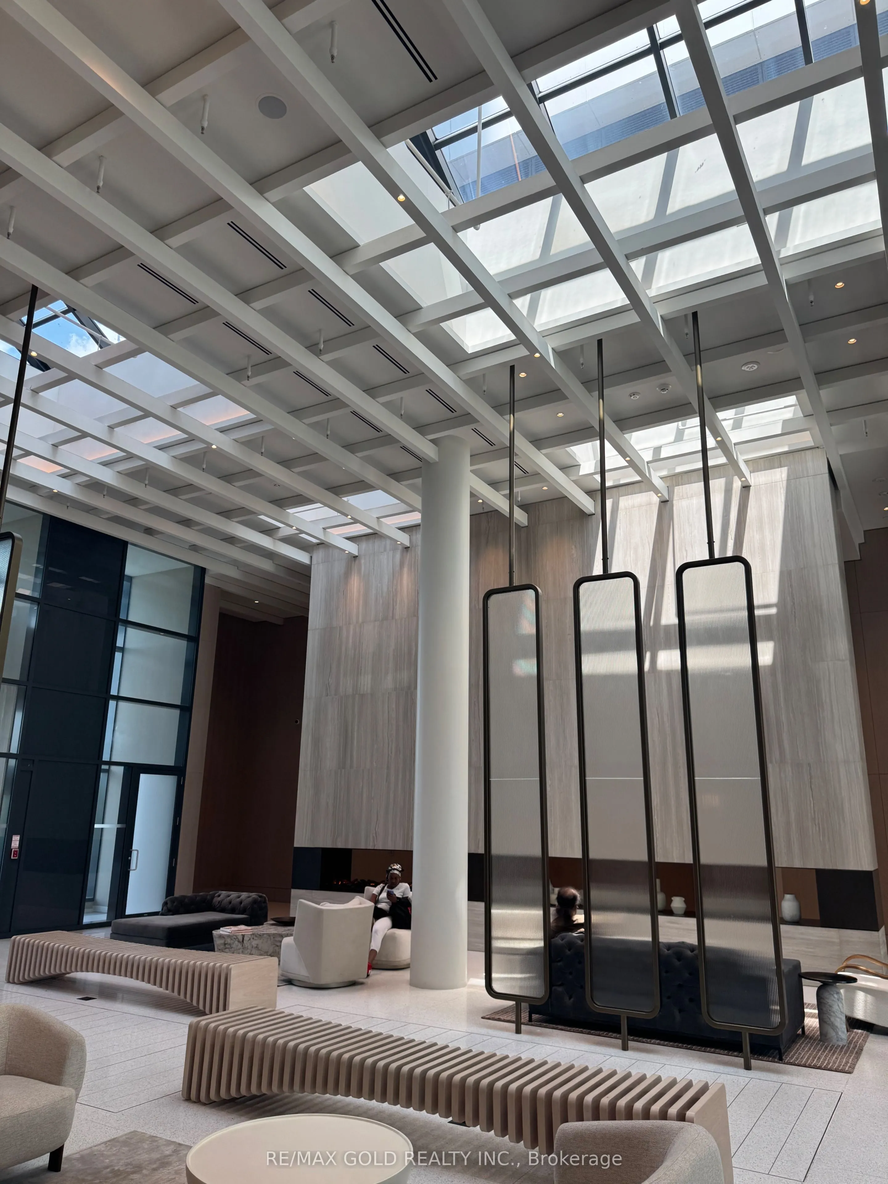225 Commerce Street, #4101