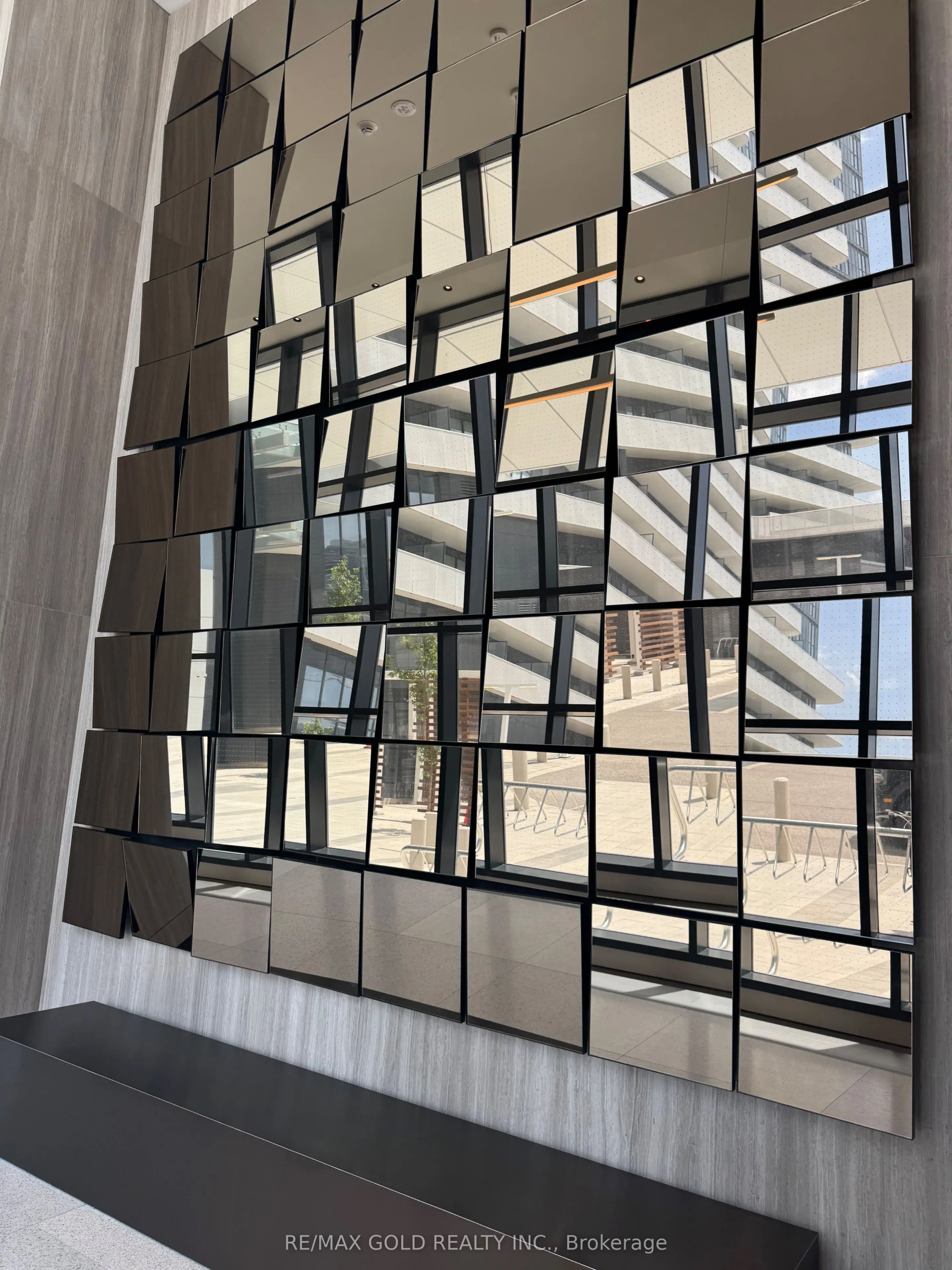 225 Commerce Street, #4101