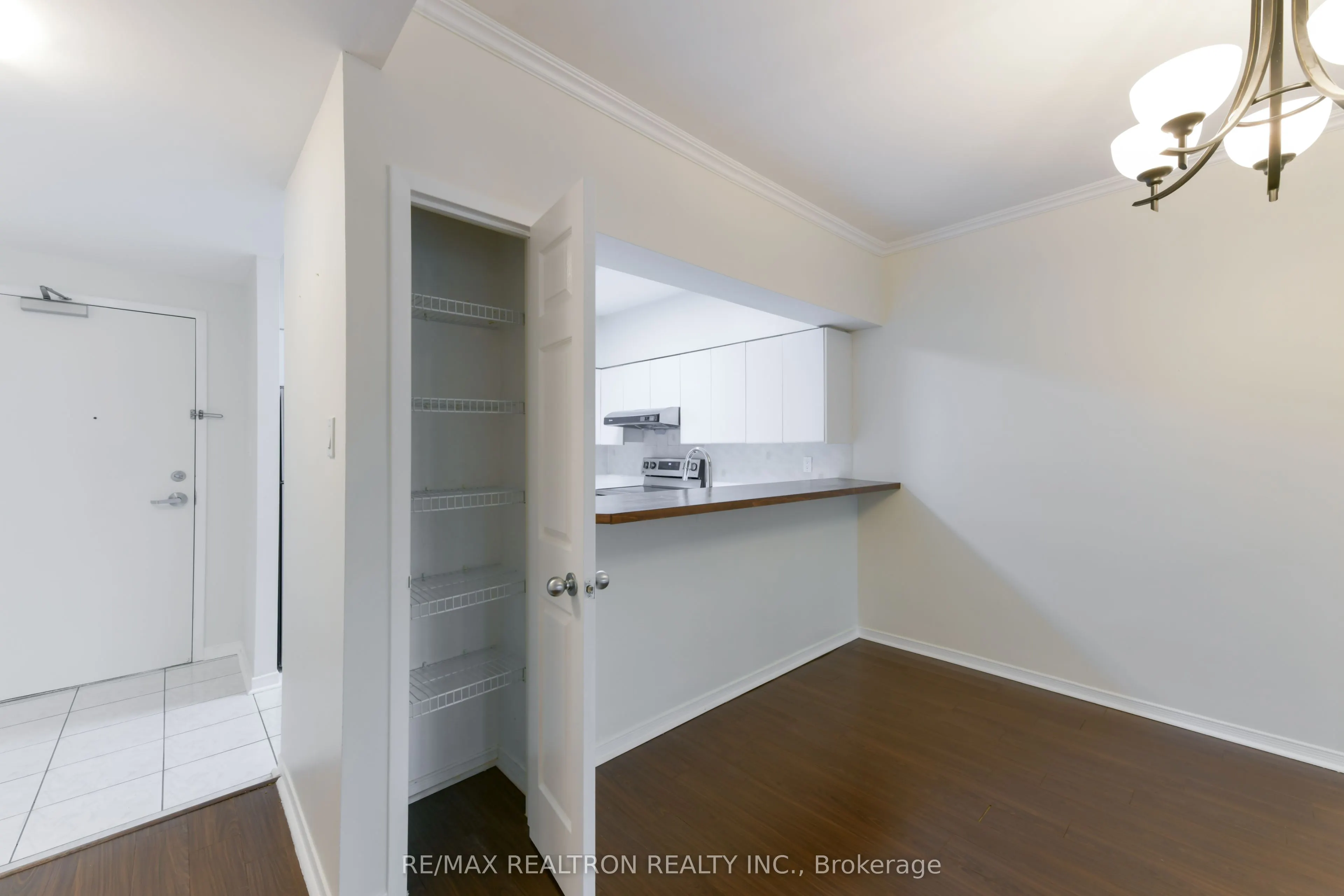 9 Chalmers Road, #107