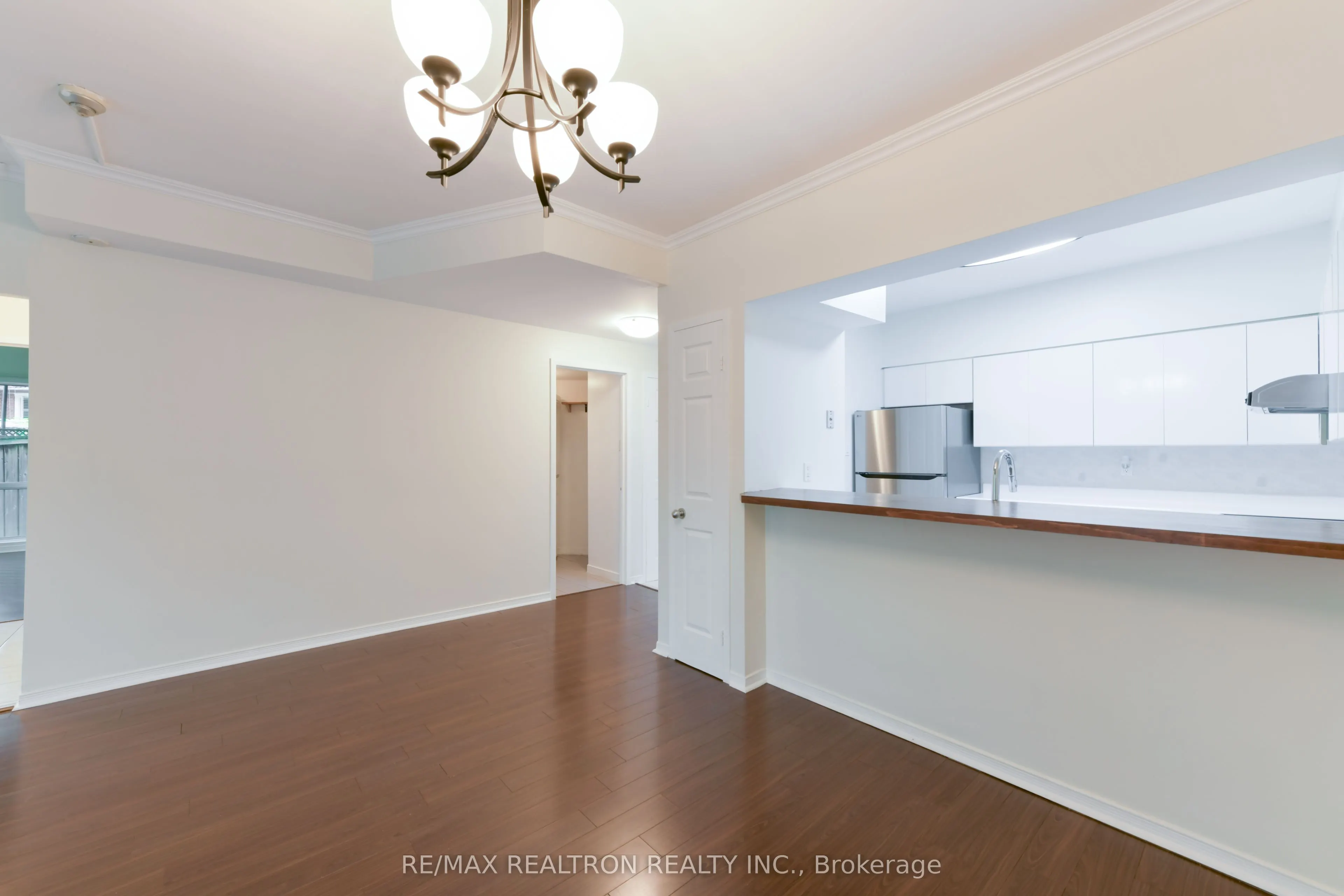 9 Chalmers Road, #107