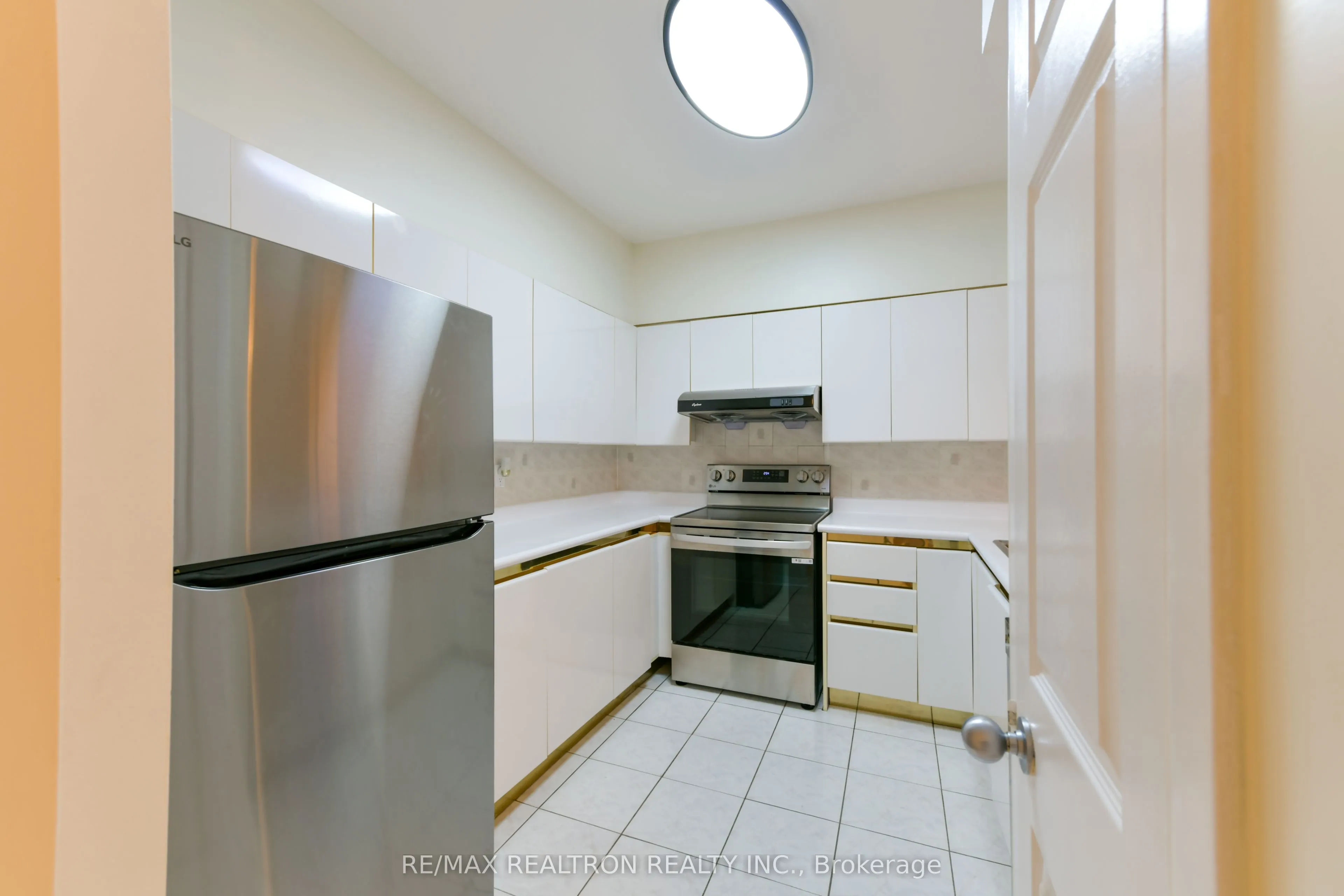 9 Chalmers Road, #107