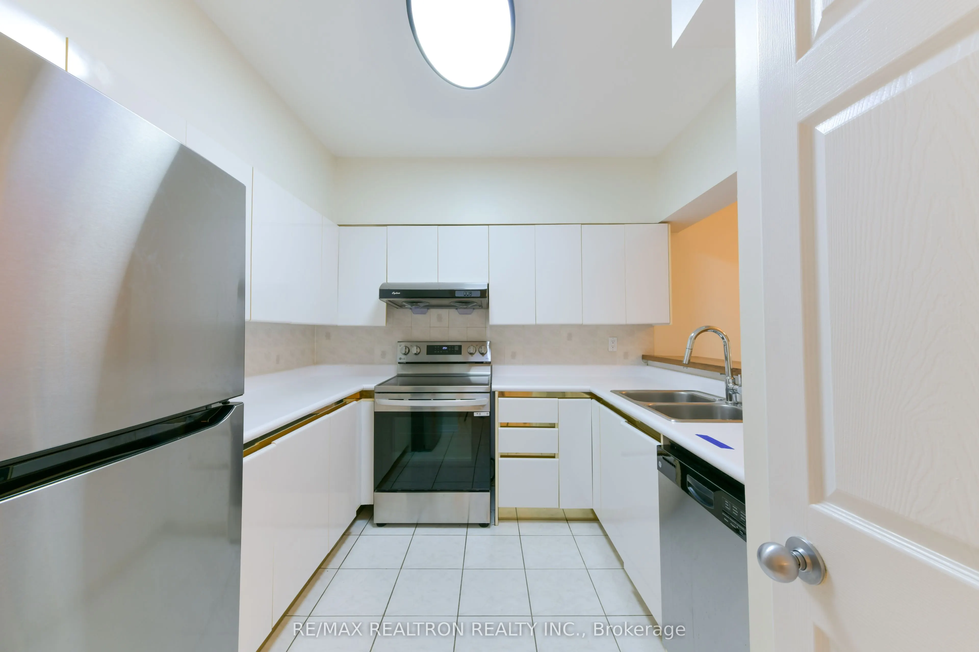 9 Chalmers Road, #107