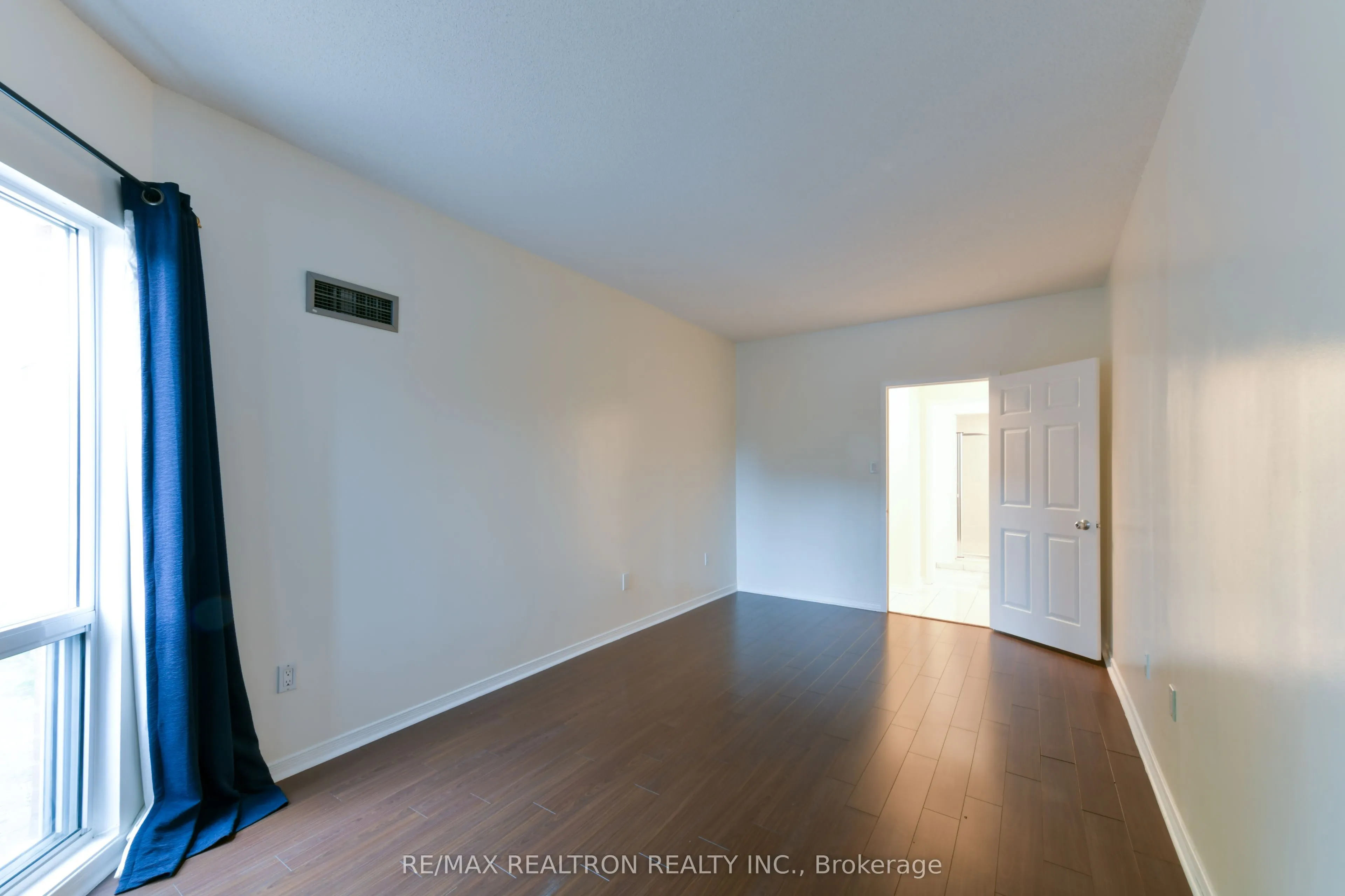 9 Chalmers Road, #107
