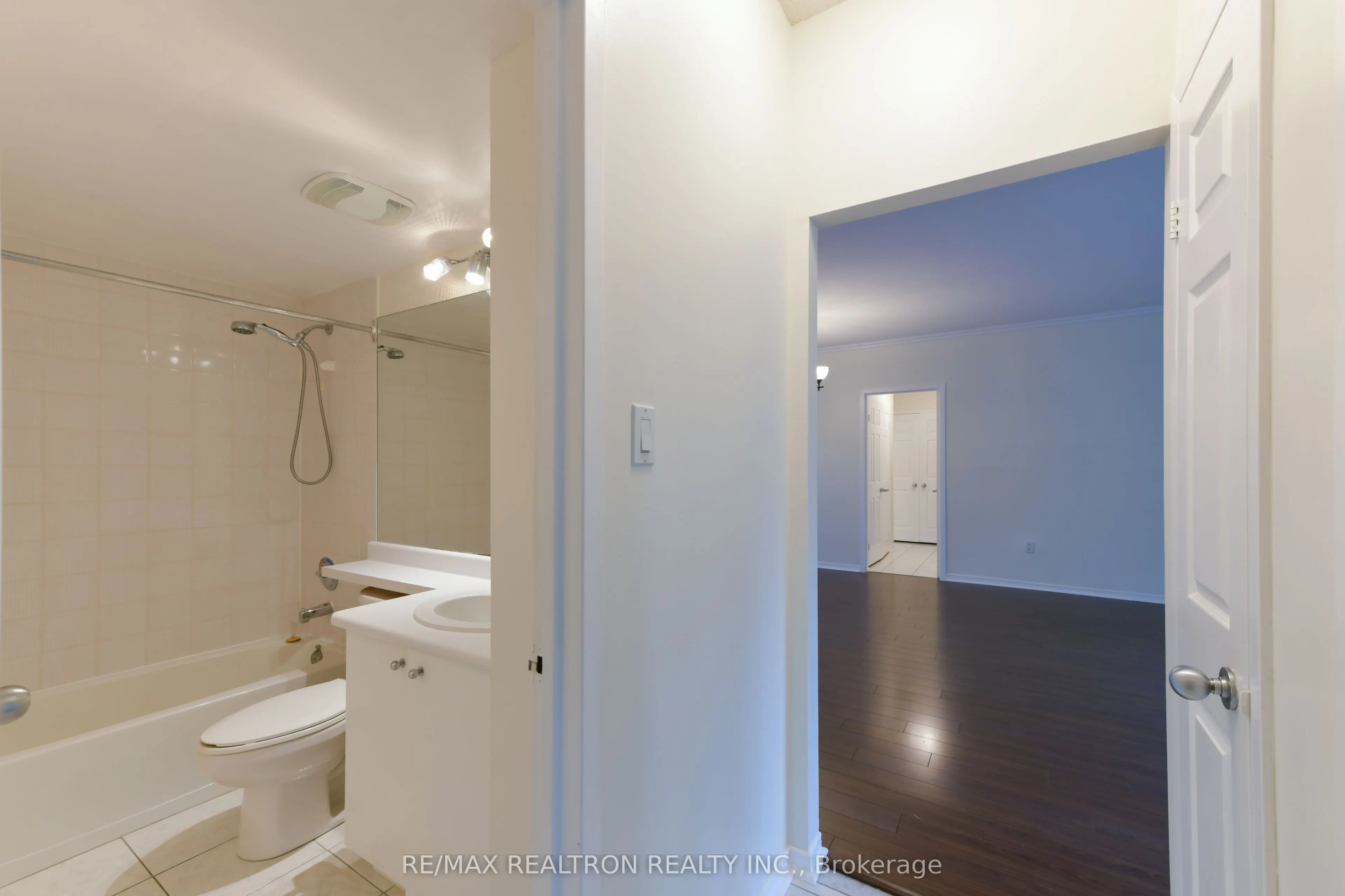 9 Chalmers Road, #107