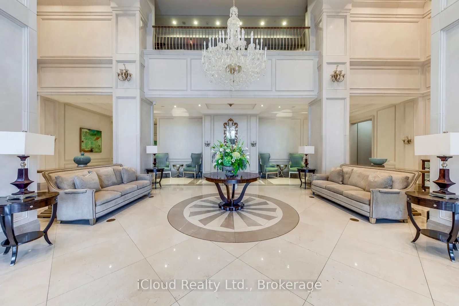 9255 Jane Street, #804