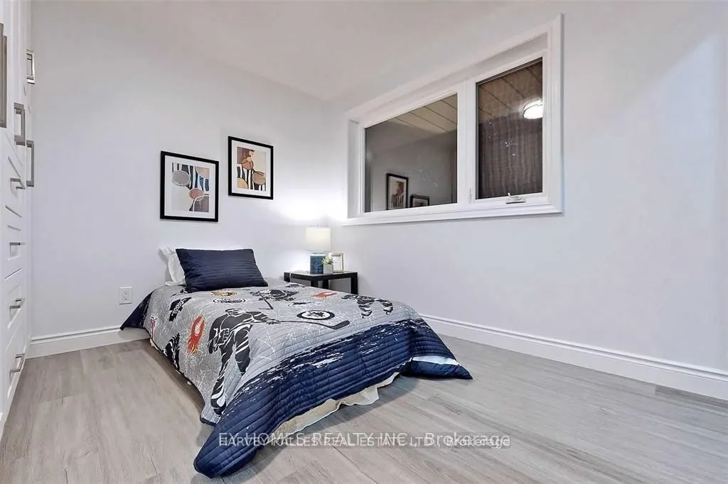 59 Hemingway Crescent, #Front