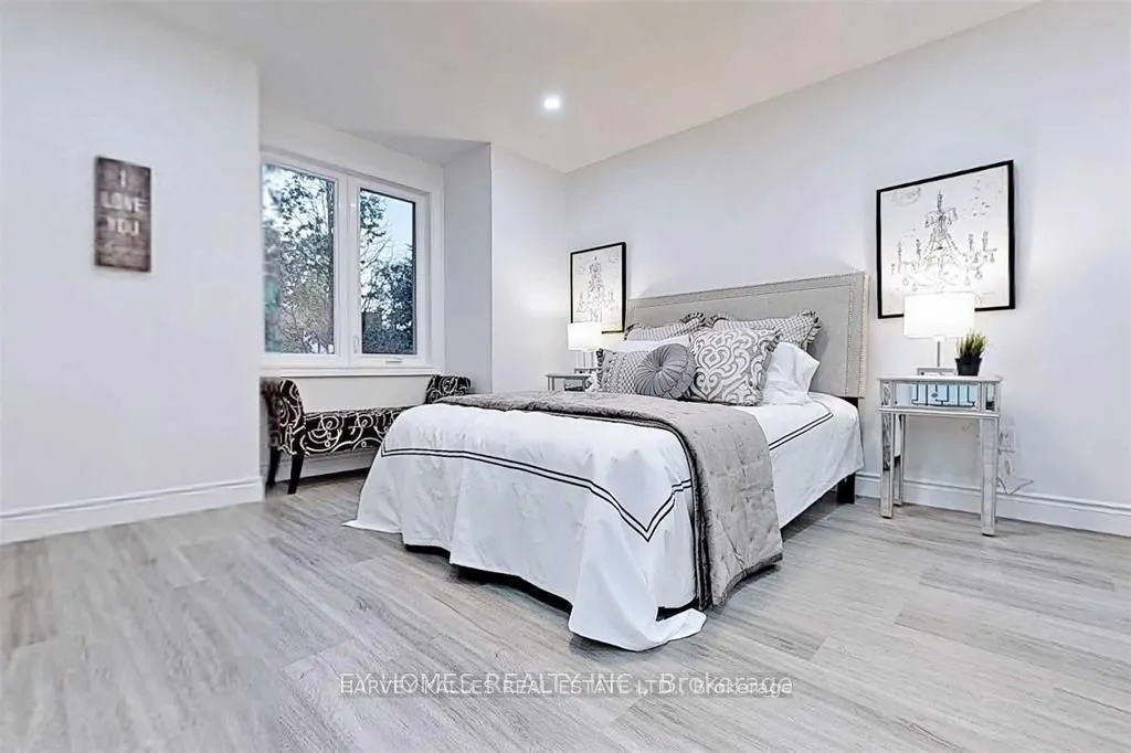 59 Hemingway Crescent, #Front