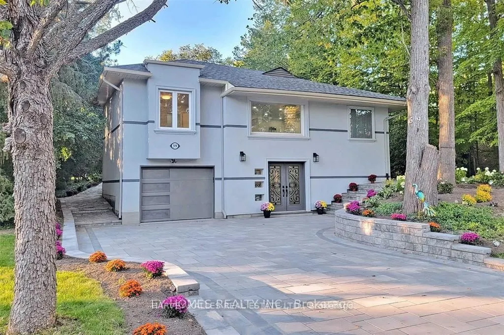 59 Hemingway Crescent