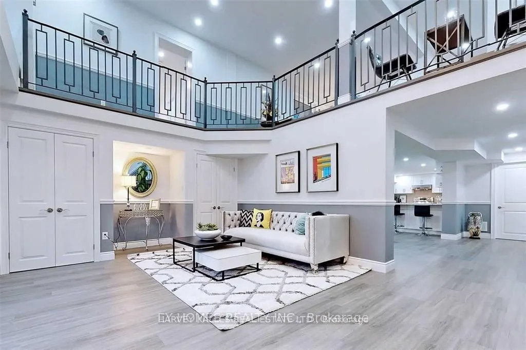 59 Hemingway Crescent