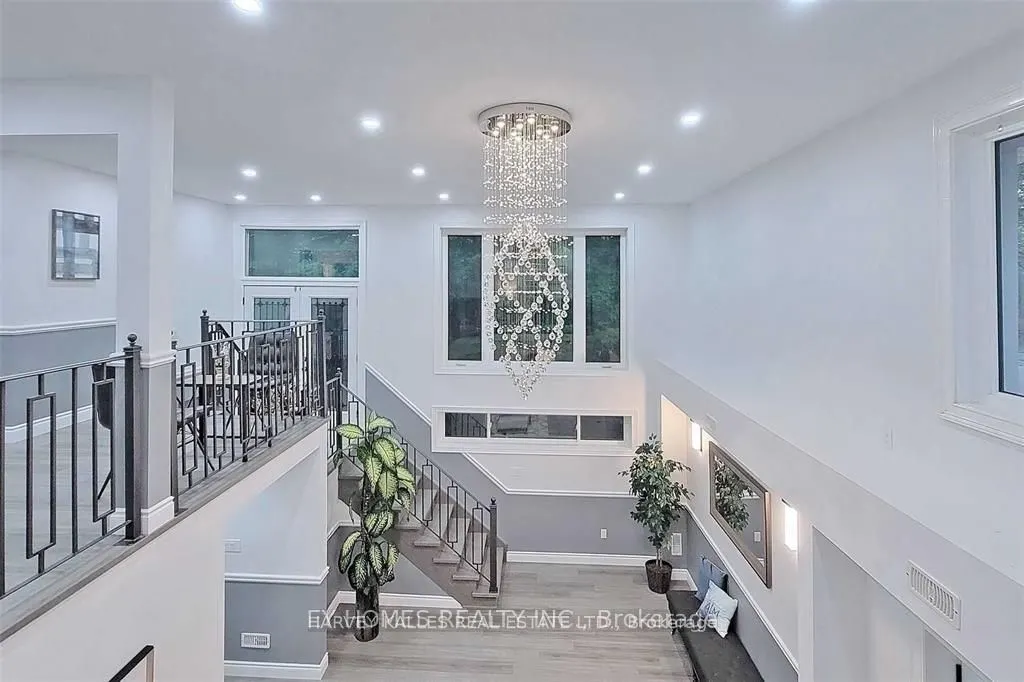 59 Hemingway Crescent